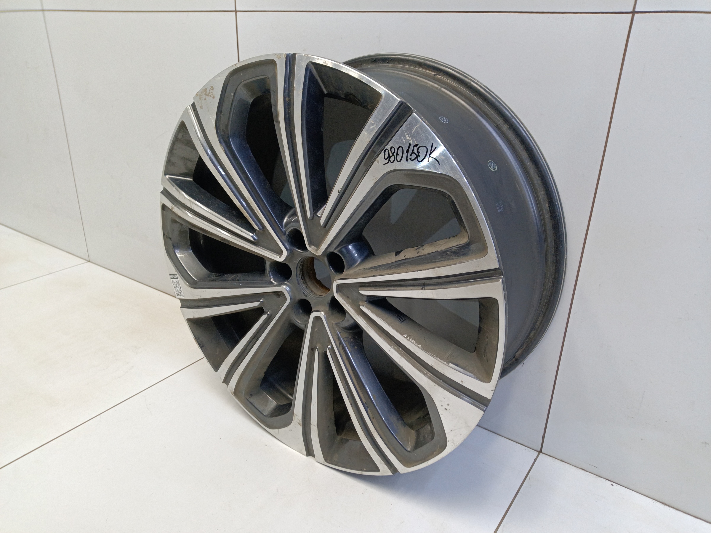 Диск колеса литой Exeed VX R20