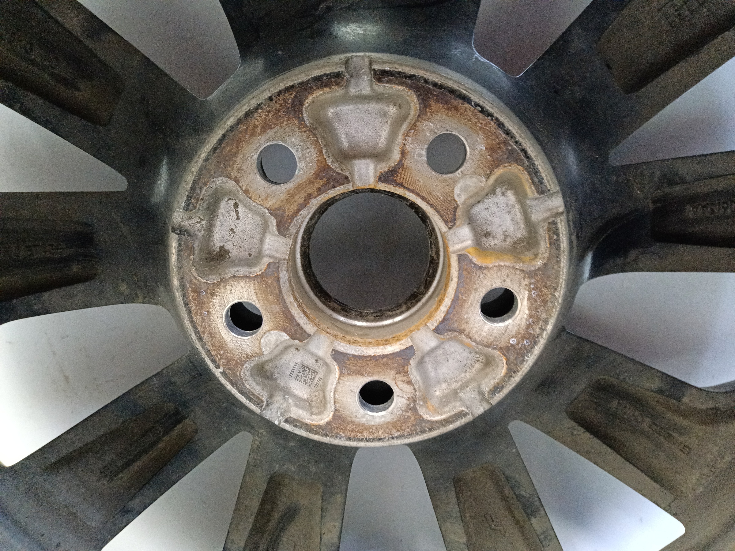 Диск колеса литой Exeed VX R20