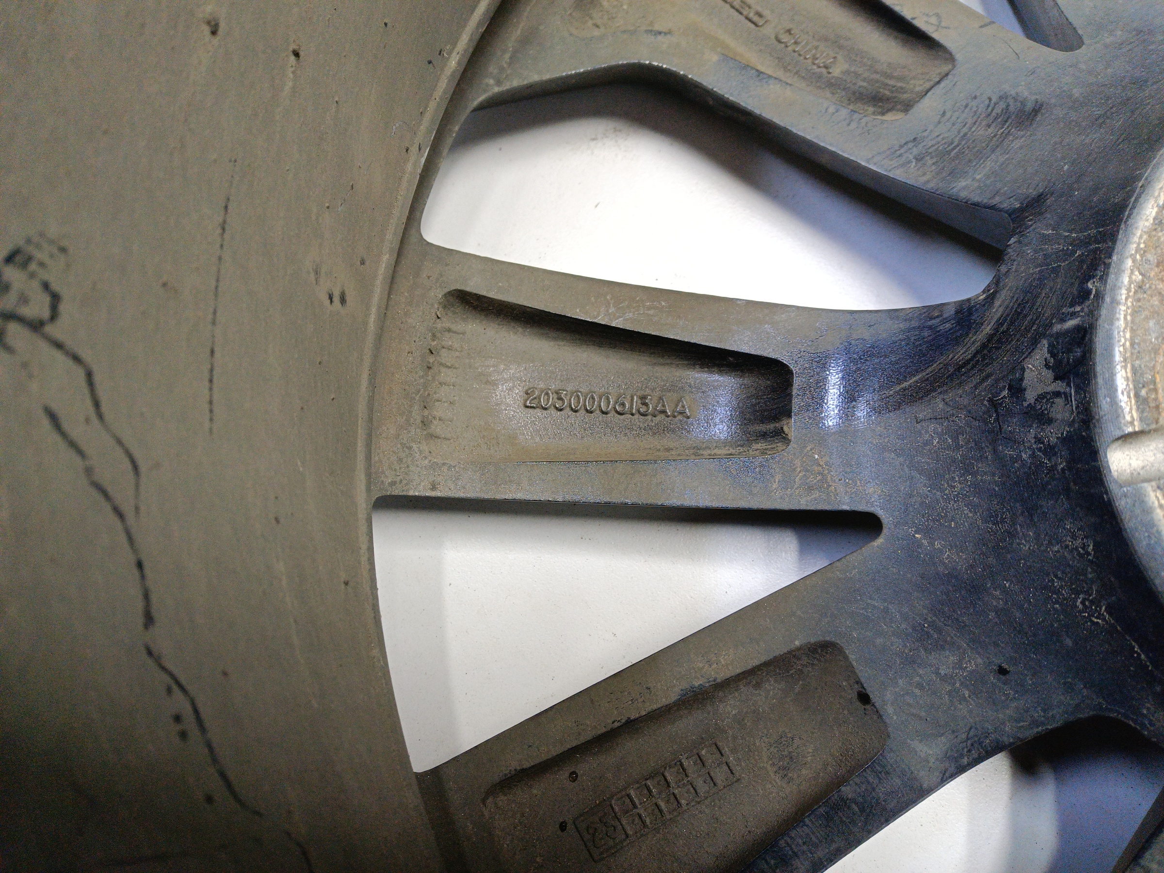 Диск колеса литой Exeed VX R20