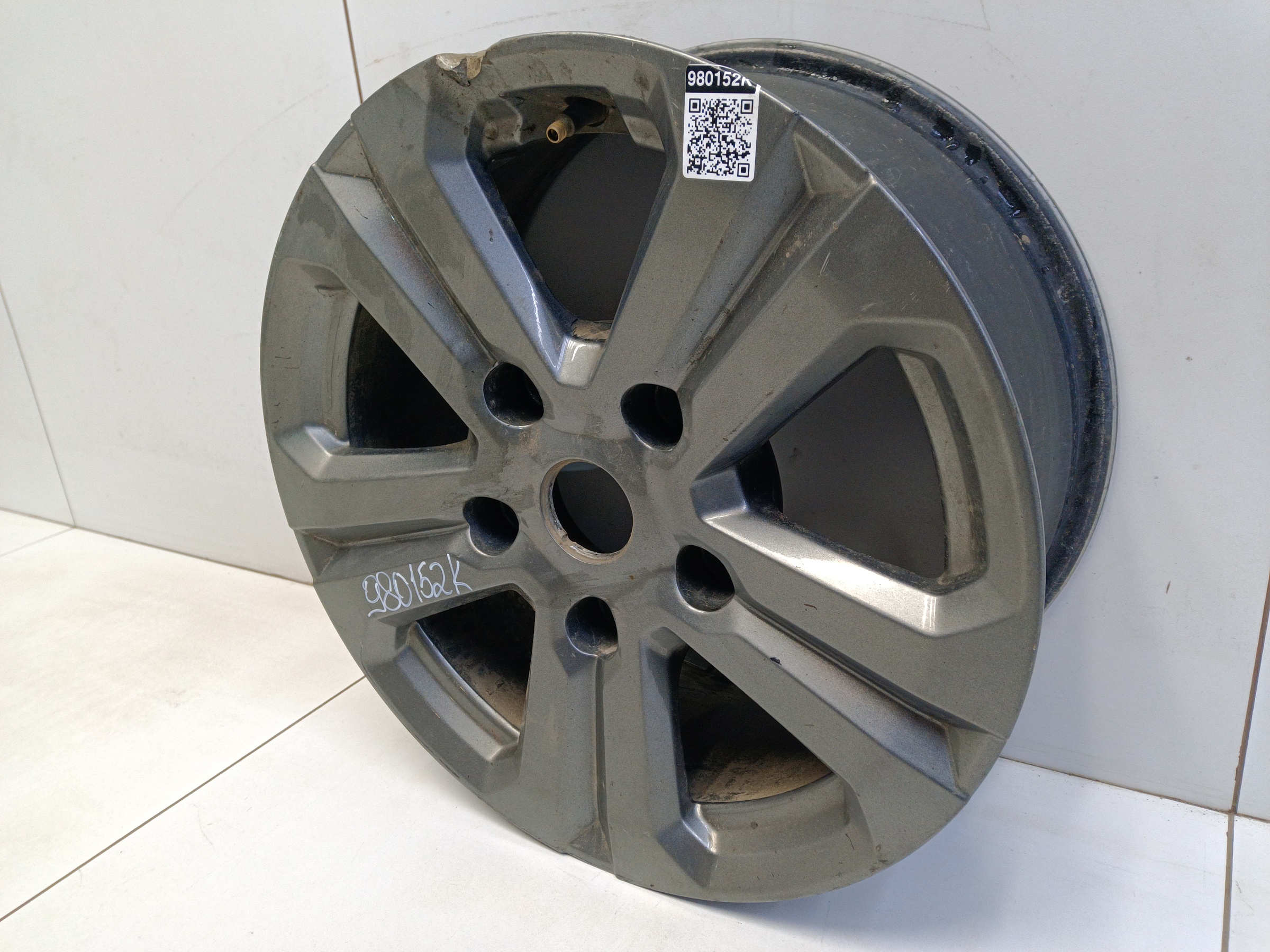 Диск колеса литой Chevrolet Niva R16