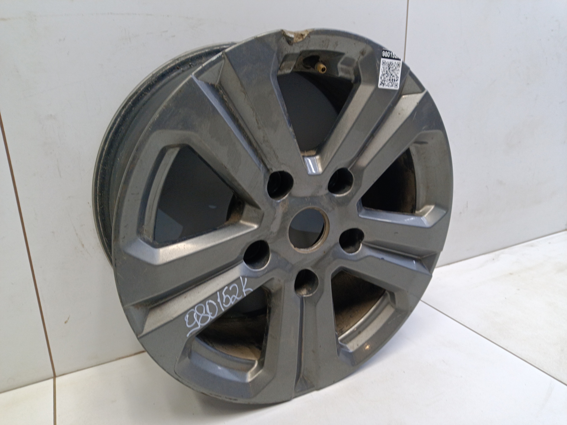 Диск колеса литой Chevrolet Niva R16