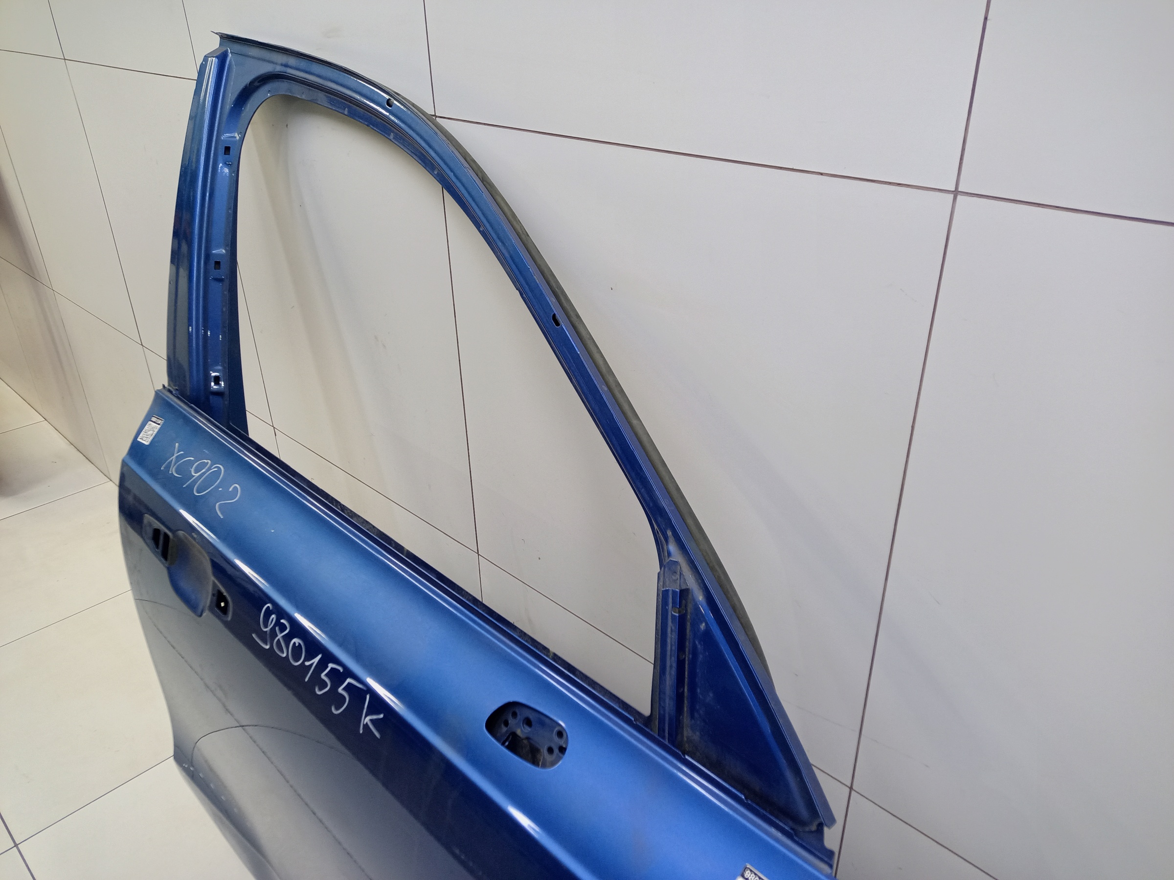 Дверь передняя правая Volvo XC90 2