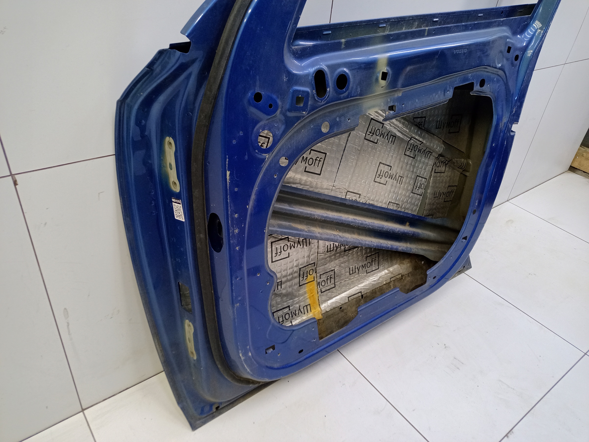 Дверь передняя правая Volvo XC90 2