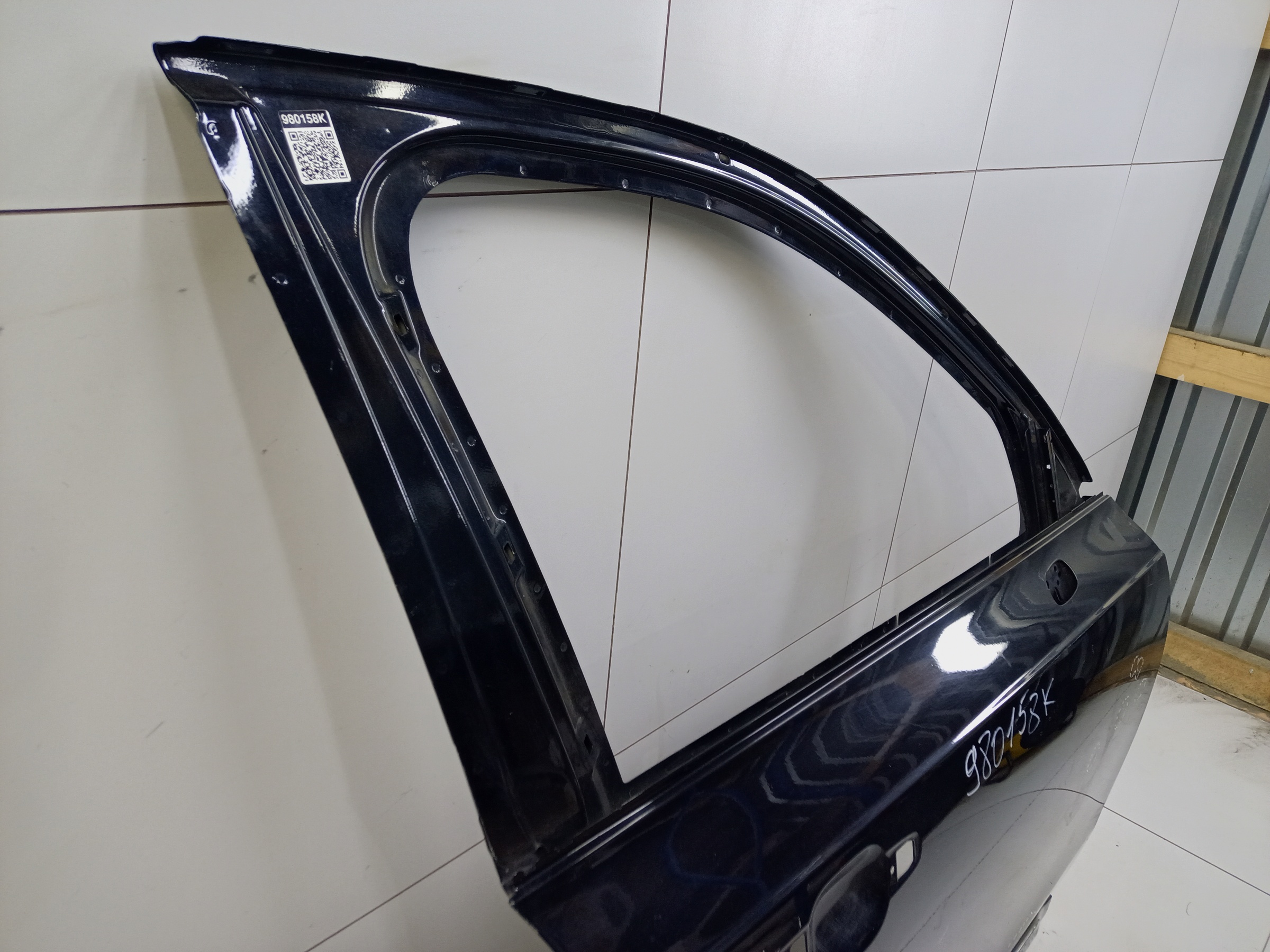 Дверь передняя правая Volvo XC90 2