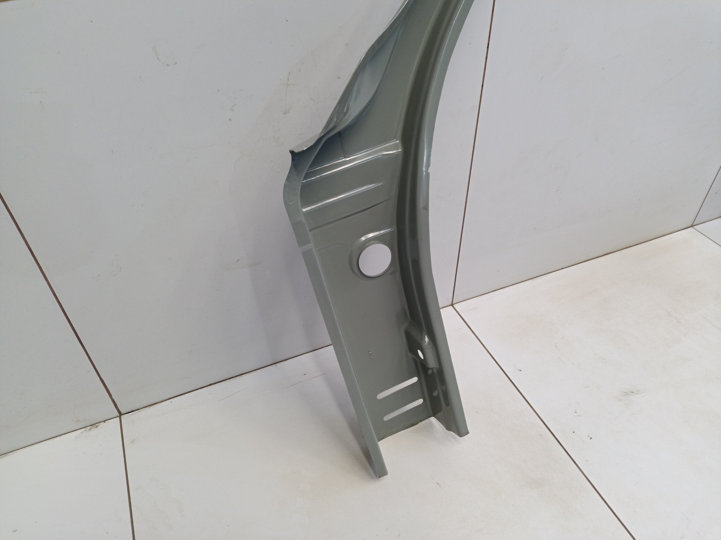 Панель кузова боковая правая Lada Niva Travel