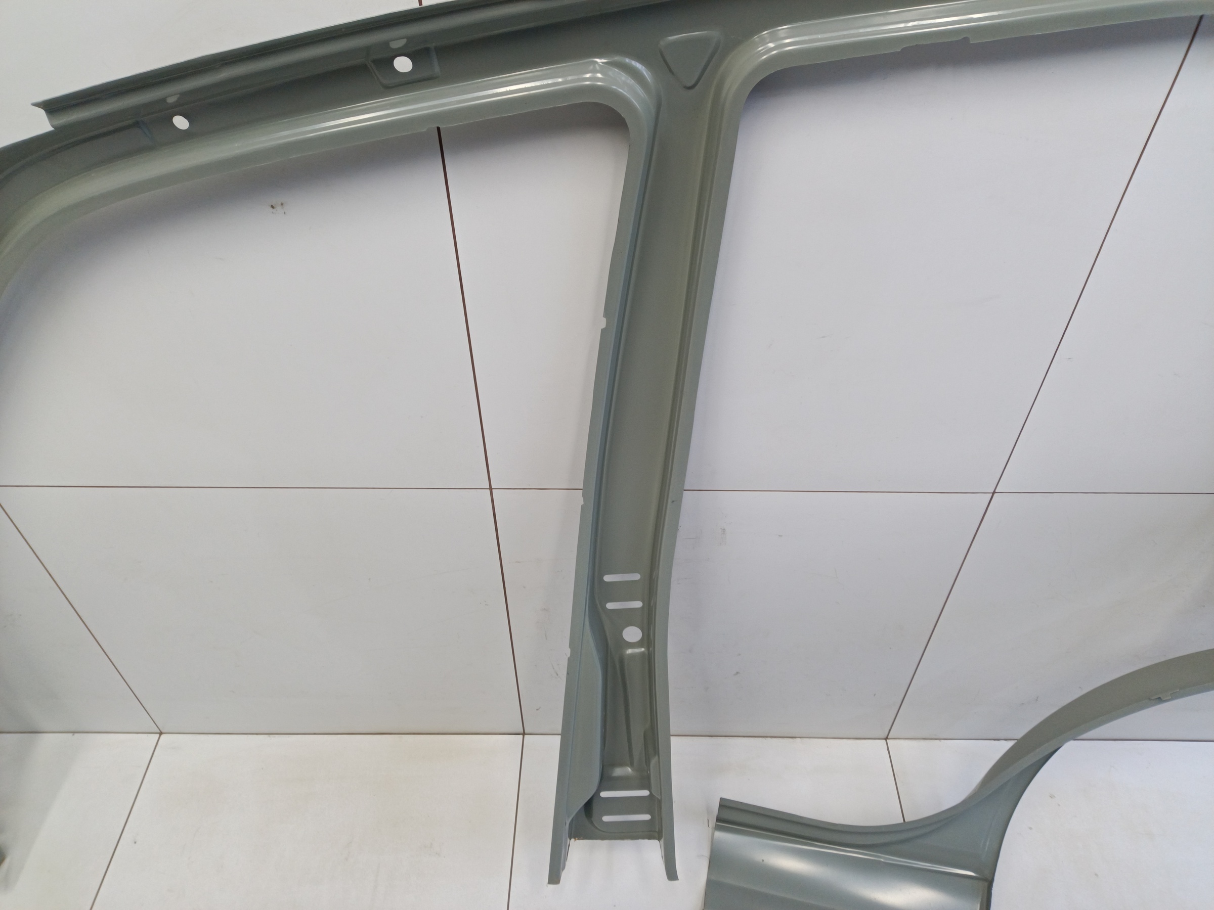 Панель кузова боковая правая Lada Niva Travel