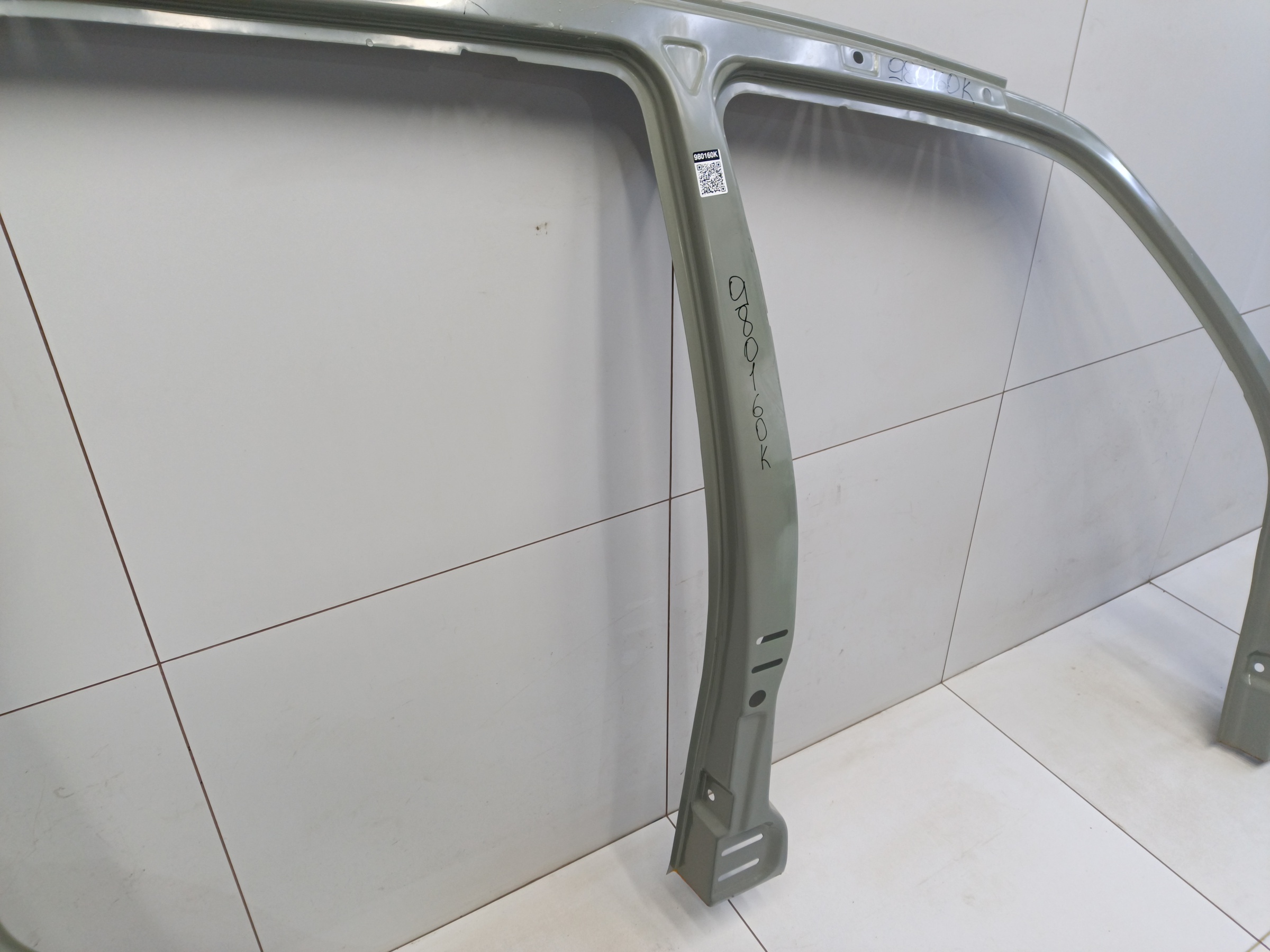 Панель кузова боковая правая Lada Niva Travel