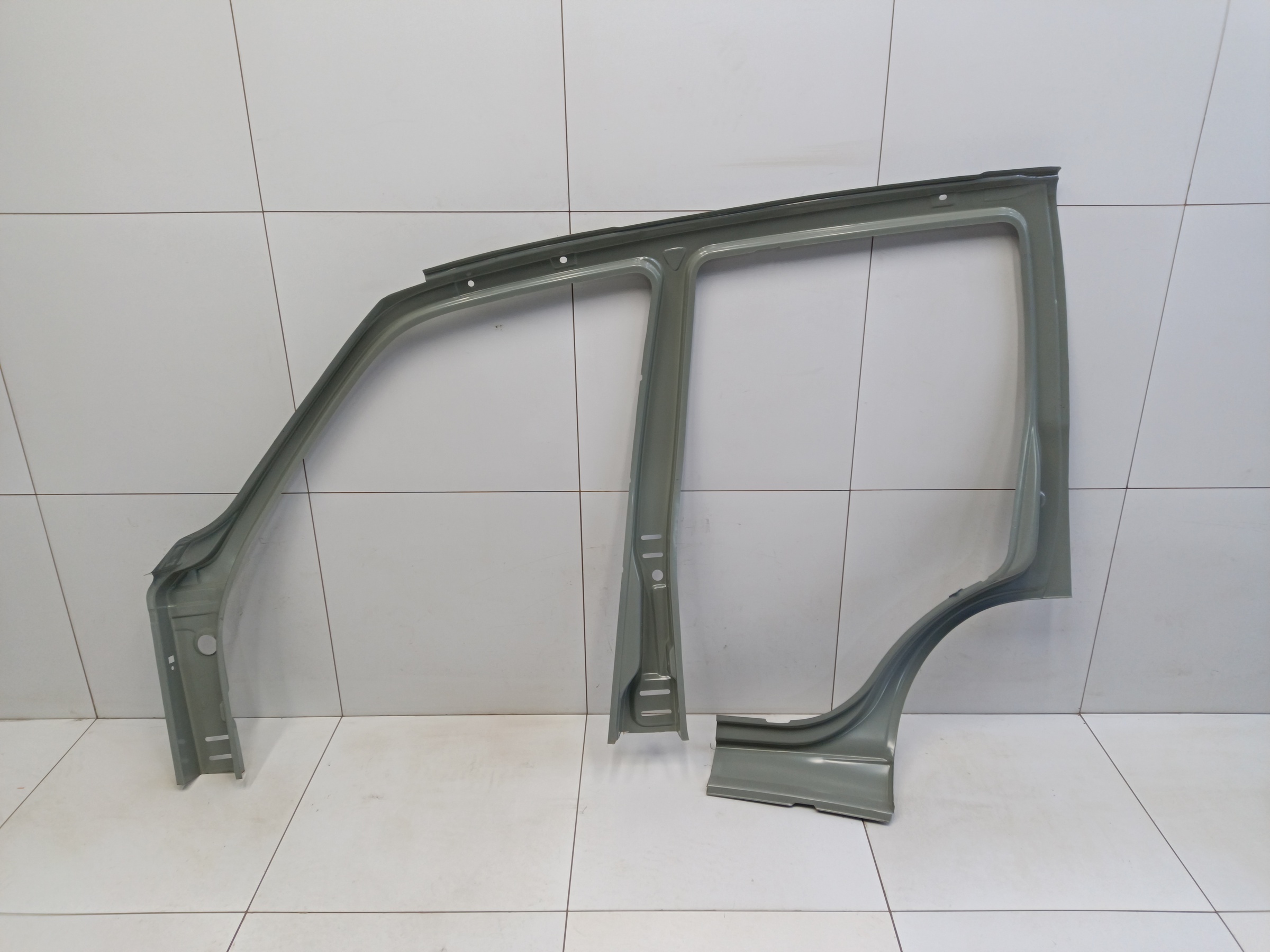 Панель кузова боковая правая Lada Niva Travel