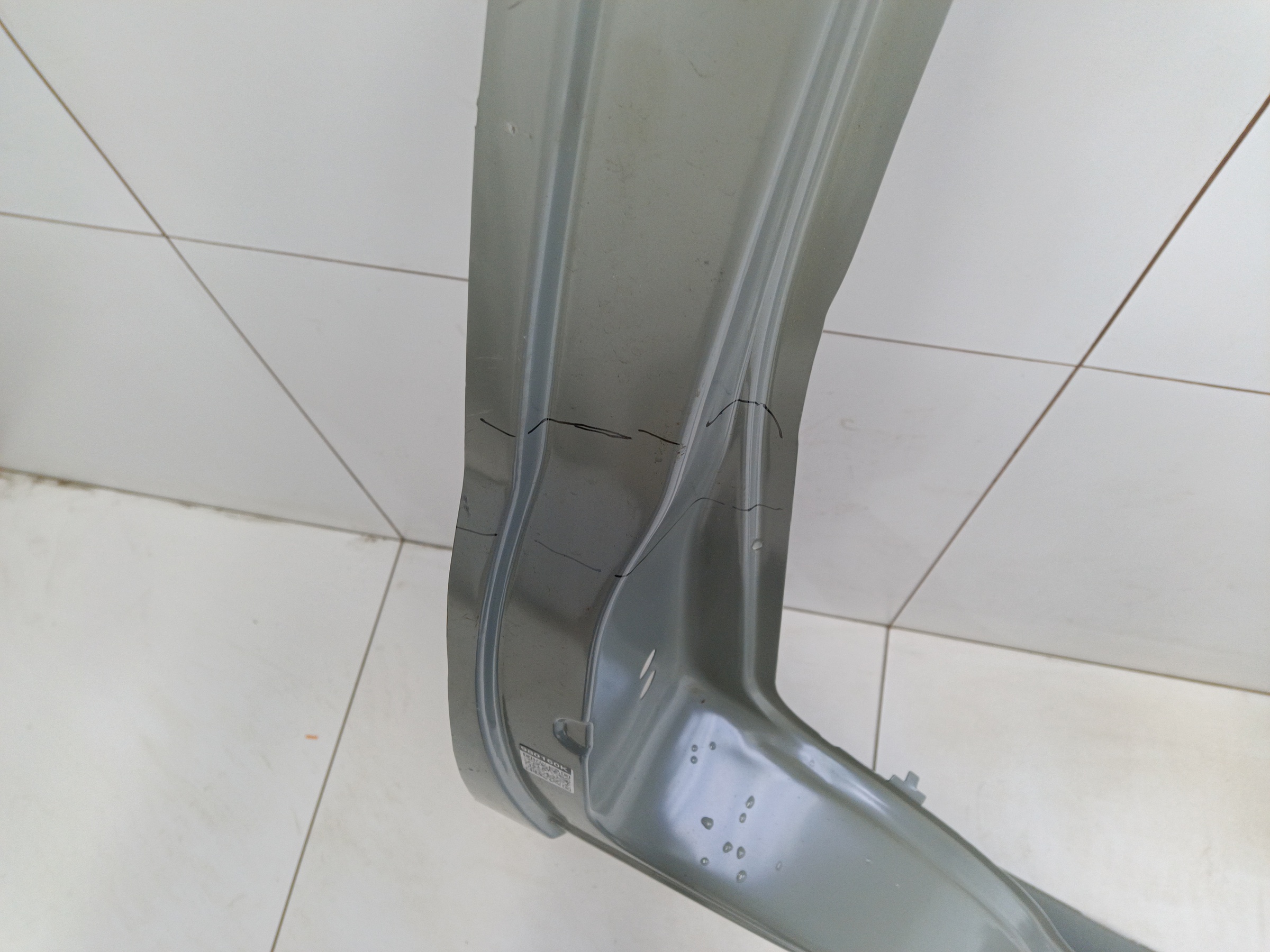 Панель кузова боковая правая Lada Niva Travel