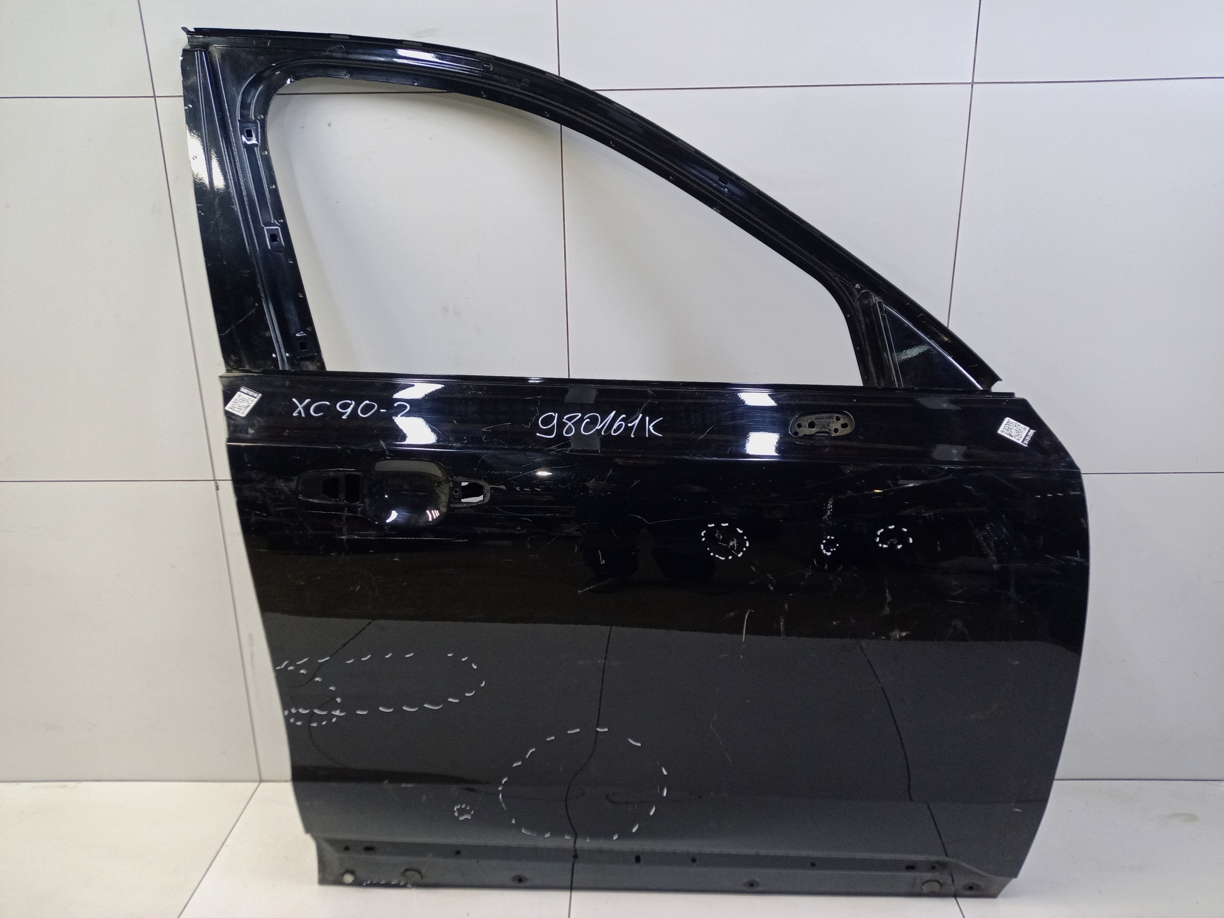 Дверь передняя правая Volvo XC90 2
