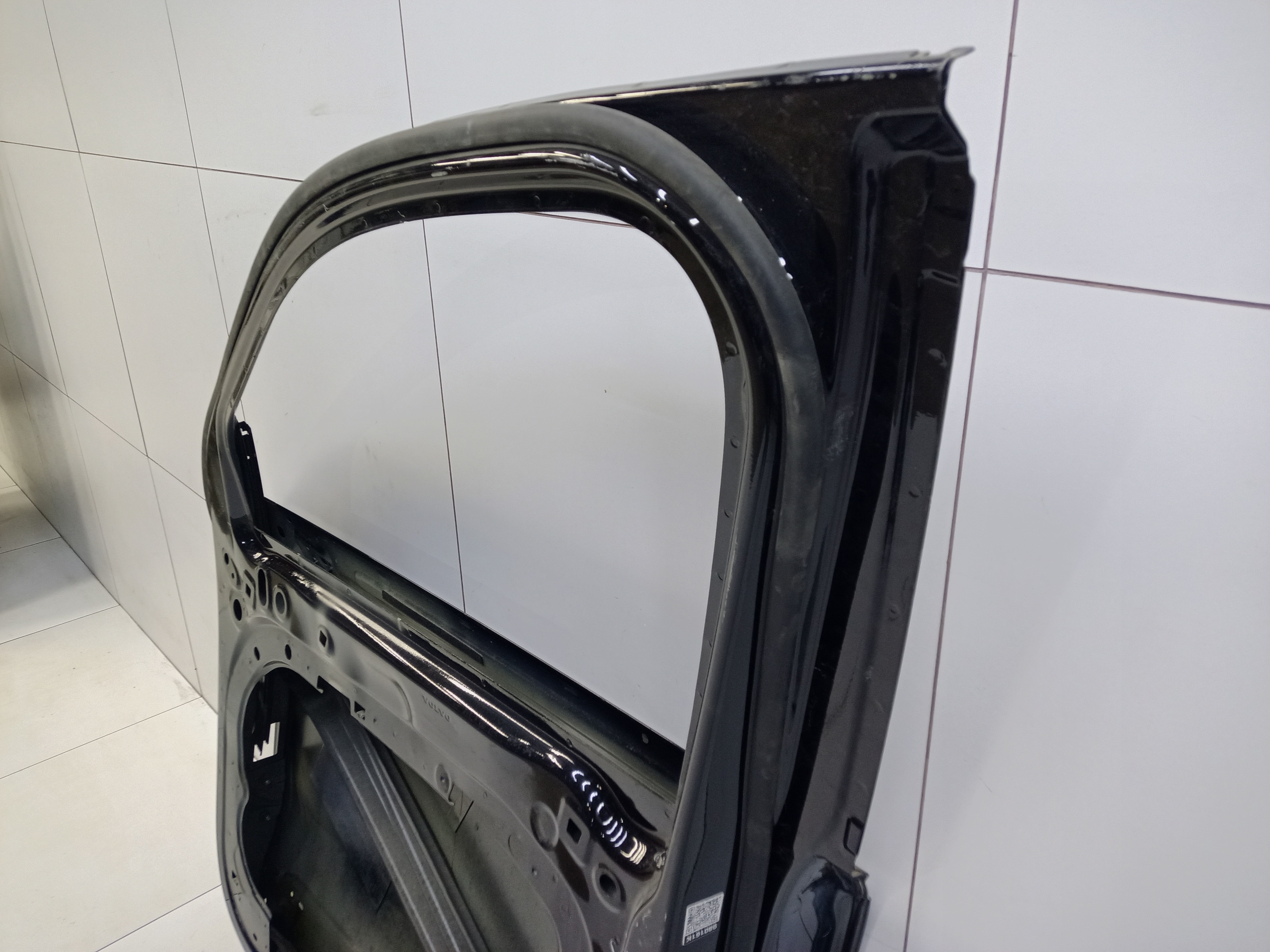 Дверь передняя правая Volvo XC90 2