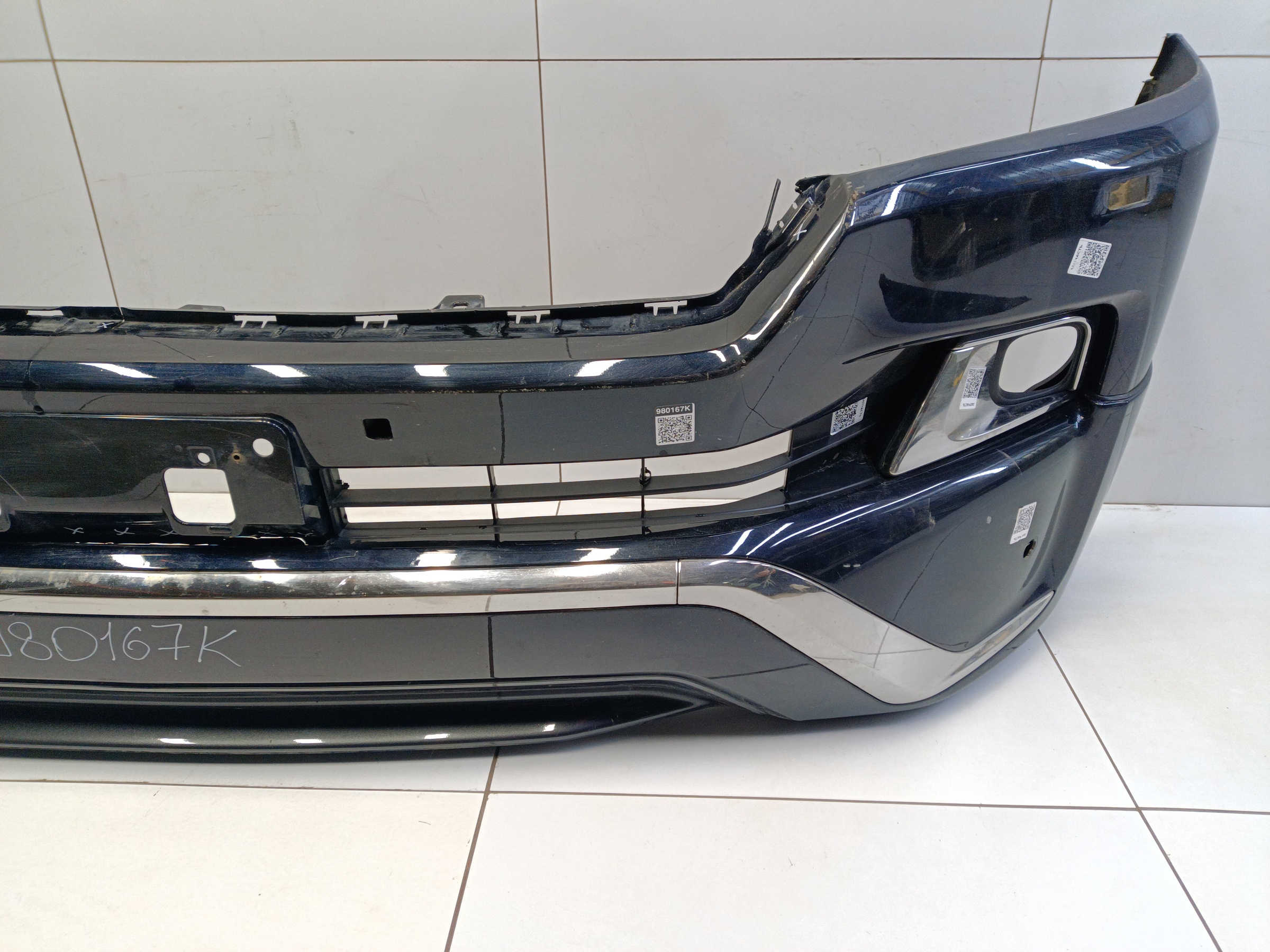 Бампер передний Toyota Land Cruiser 200 Restail 2