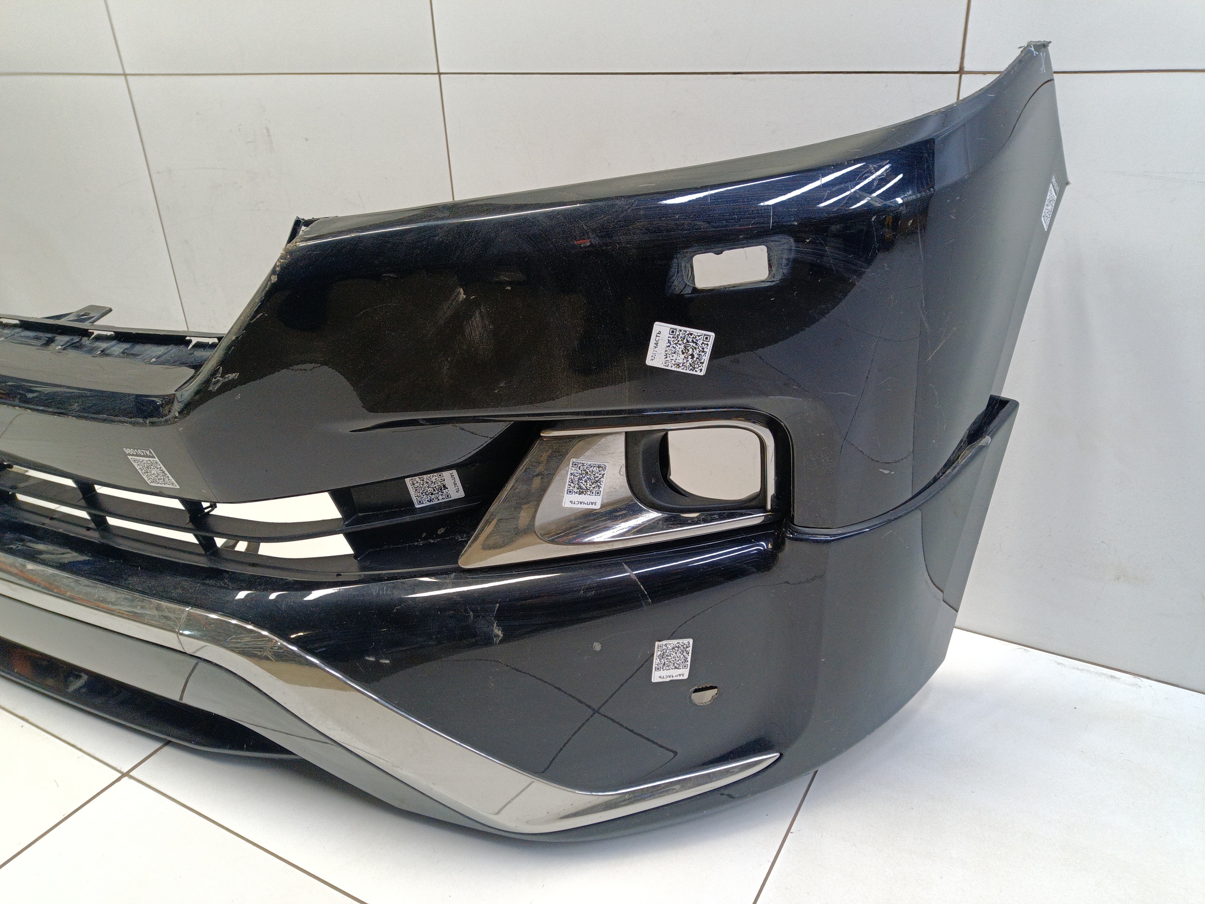 Бампер передний Toyota Land Cruiser 200 Restail 2