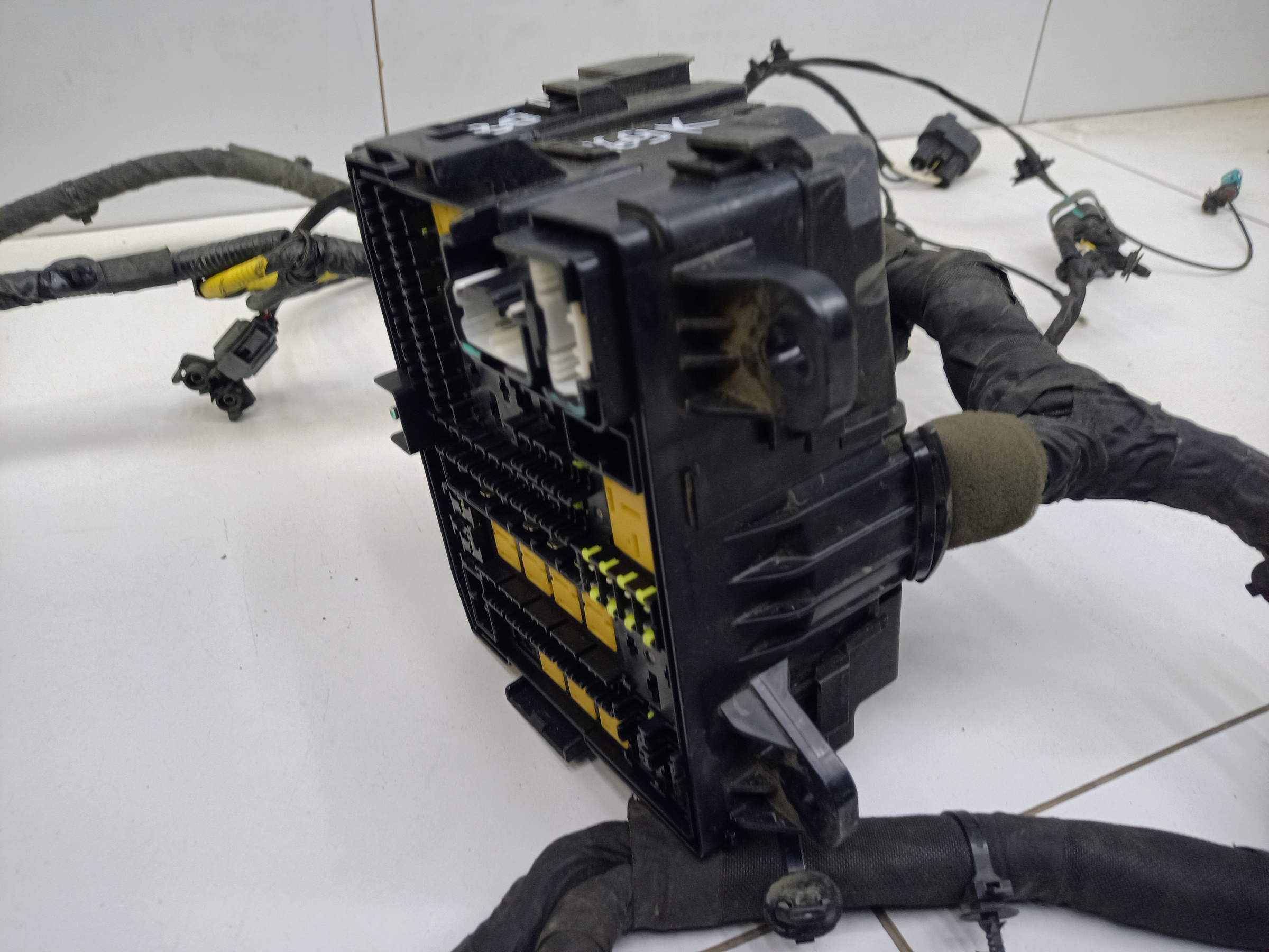 Проводка моторного отсека Jetour Dashing