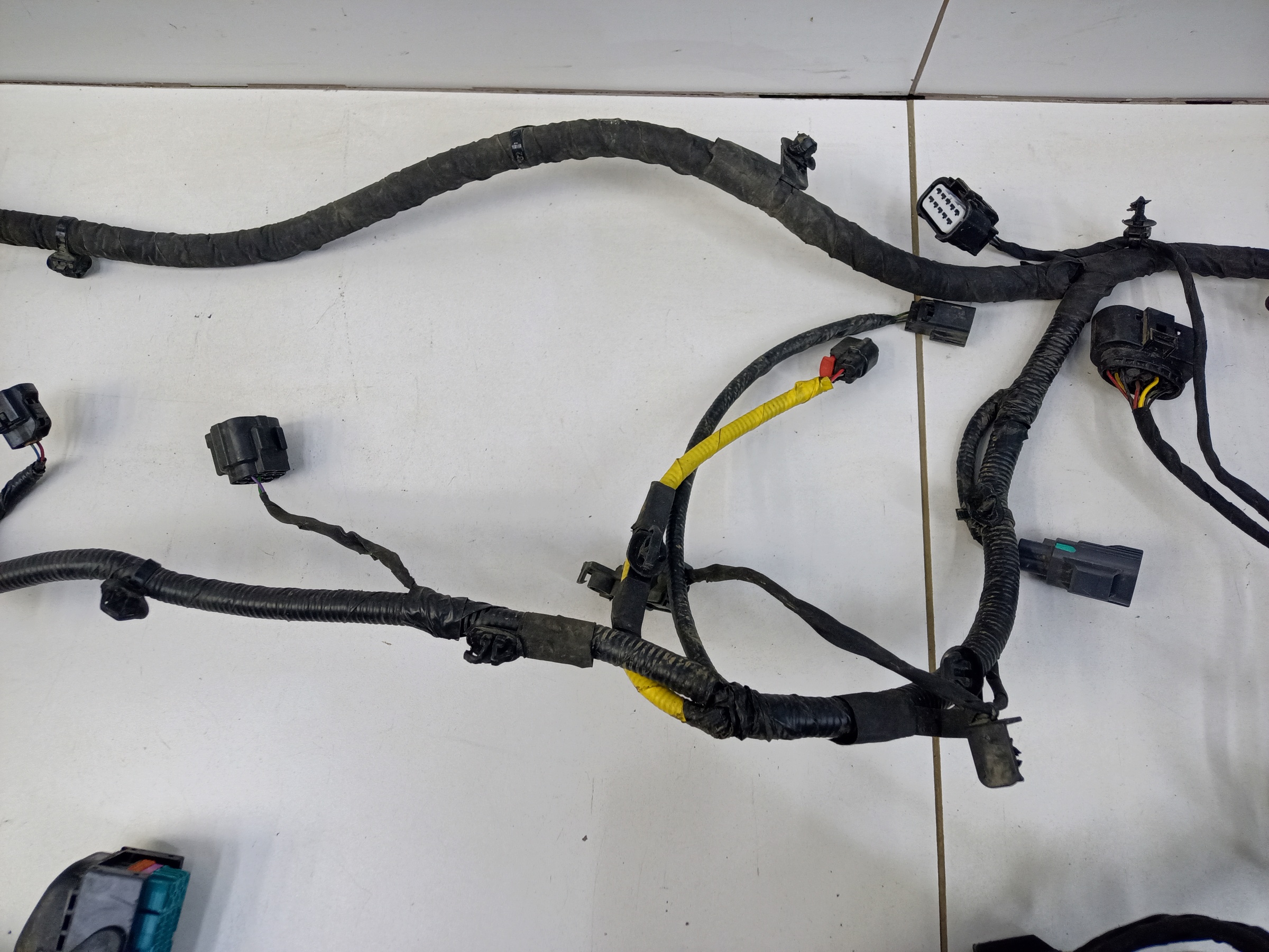 Проводка моторного отсека Jetour Dashing