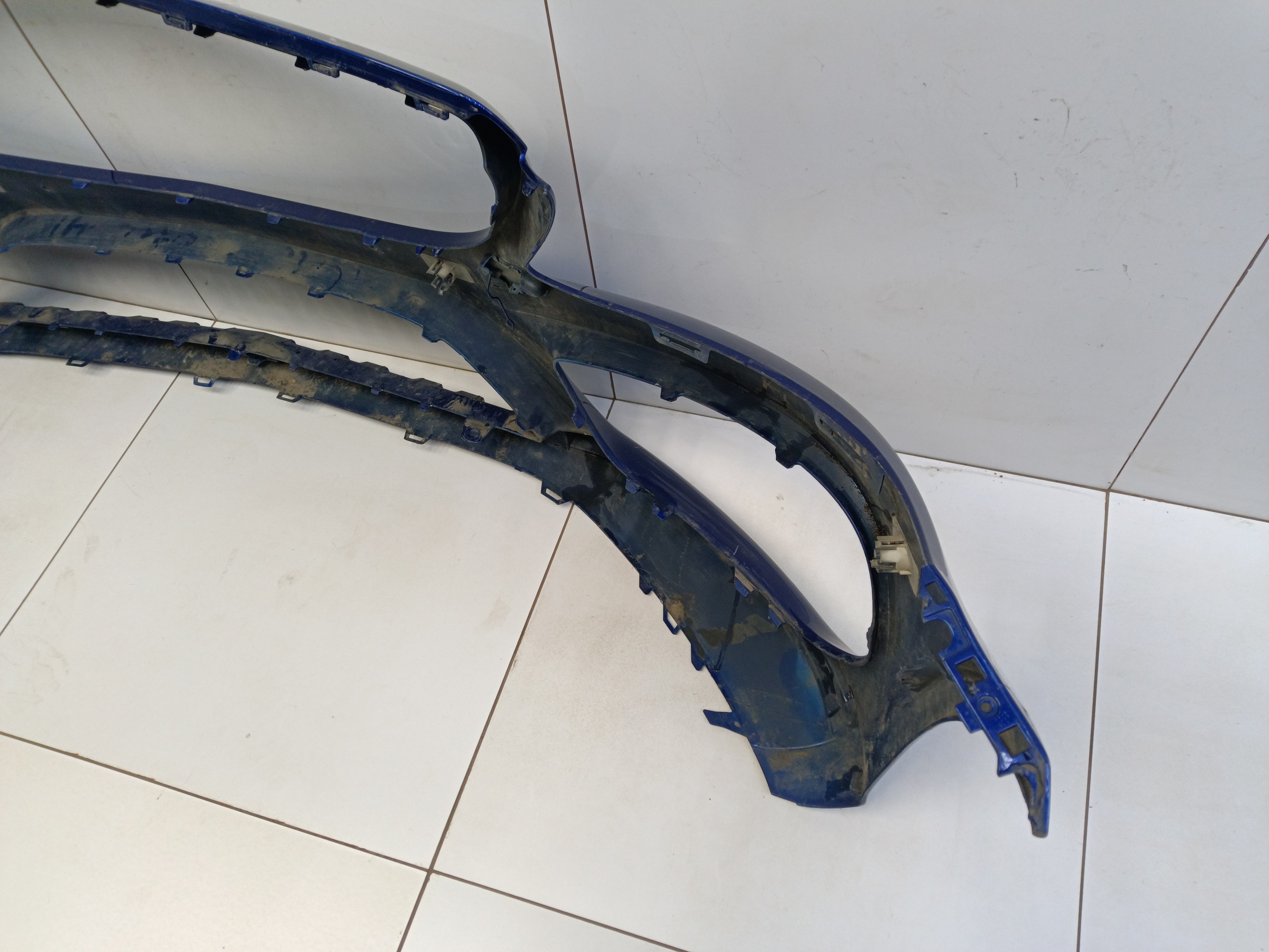 Бампер передний Mercedes Benz C-klasse W205 AMG