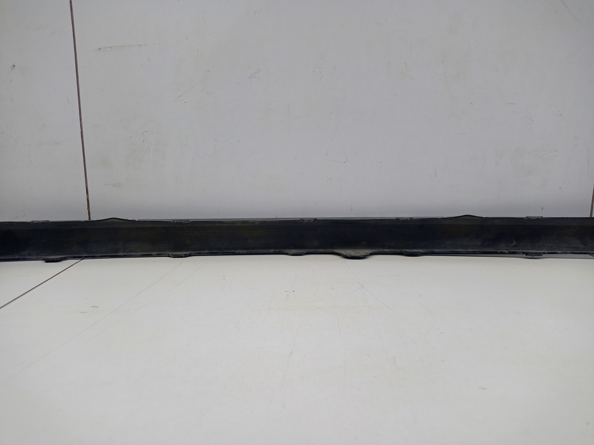 Бампер передний Toyota Land Cruiser 300