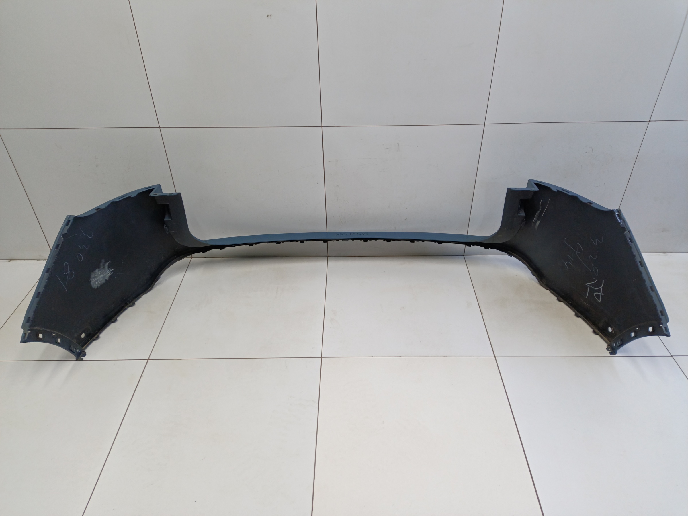 Бампер задний Voyah Free Restail