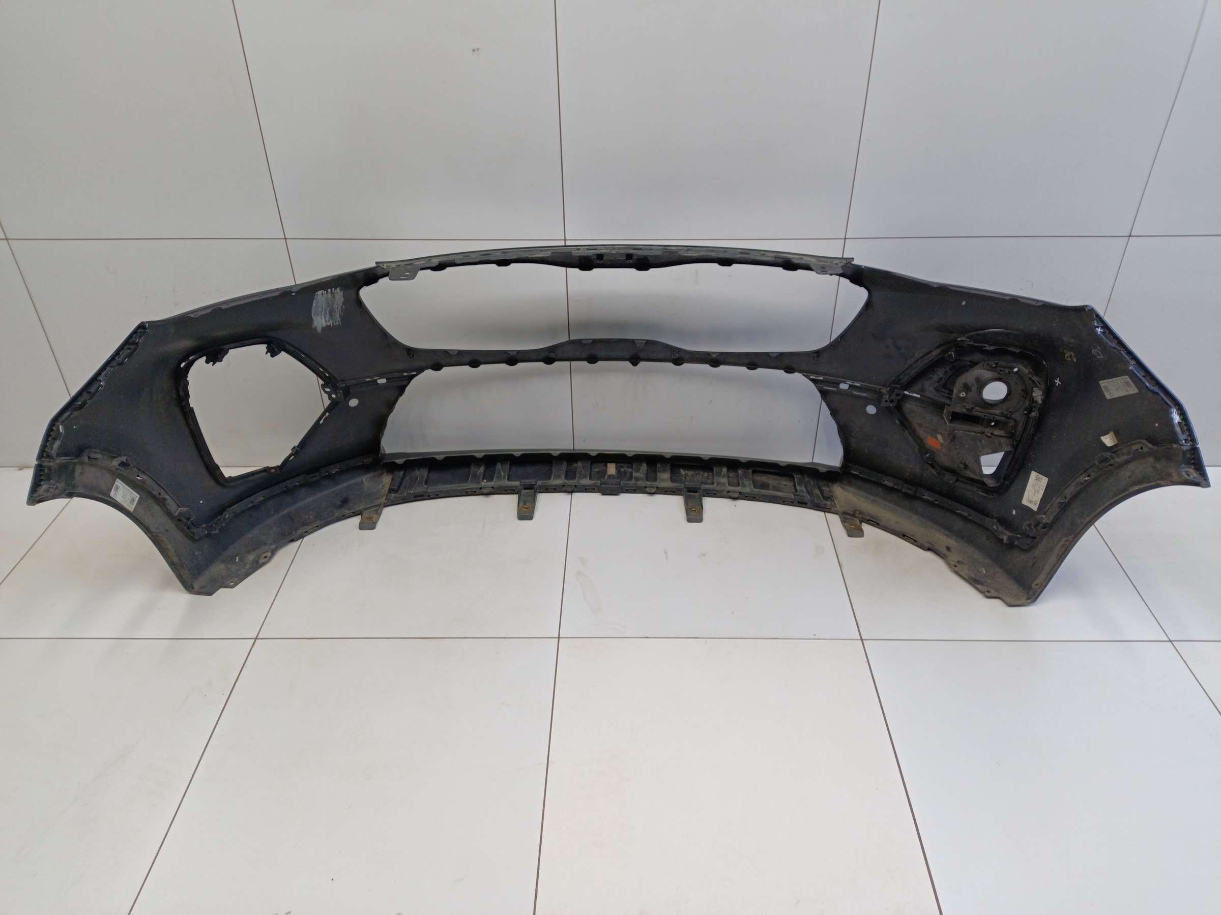 Бампер передний Kia Sportage 4 Restail