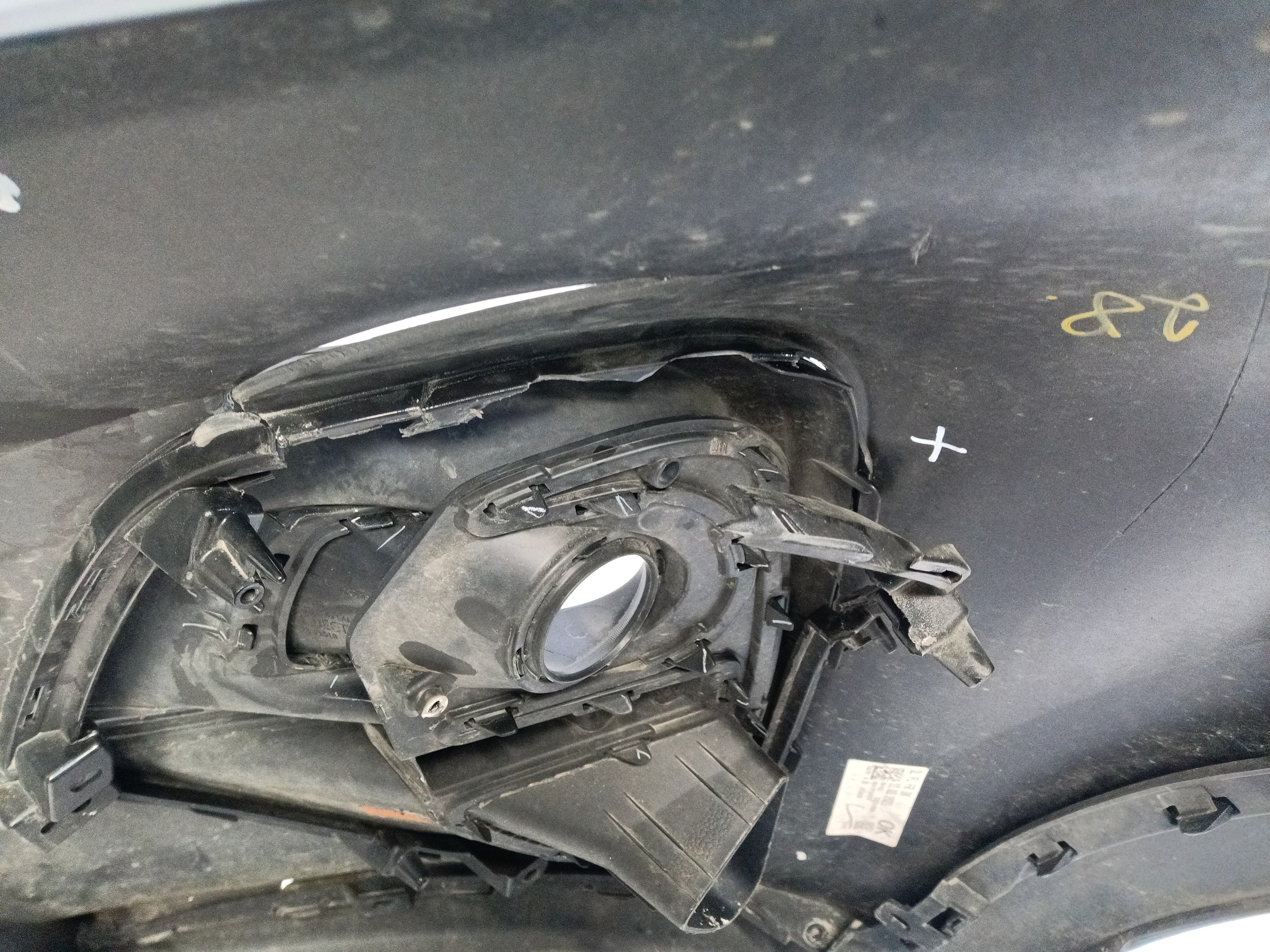 Бампер передний Kia Sportage 4 Restail