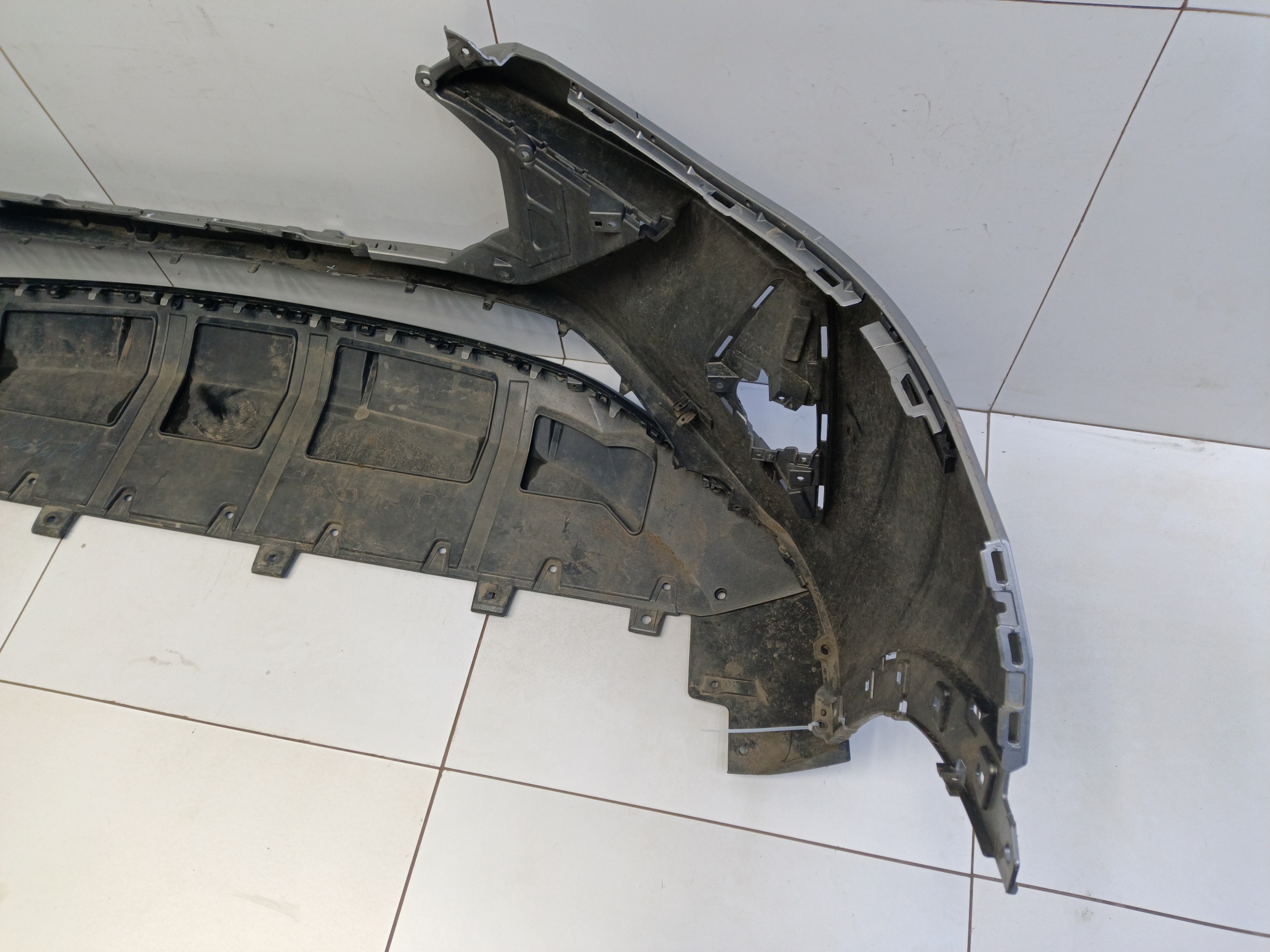 Бампер передний Haval F7 Restail