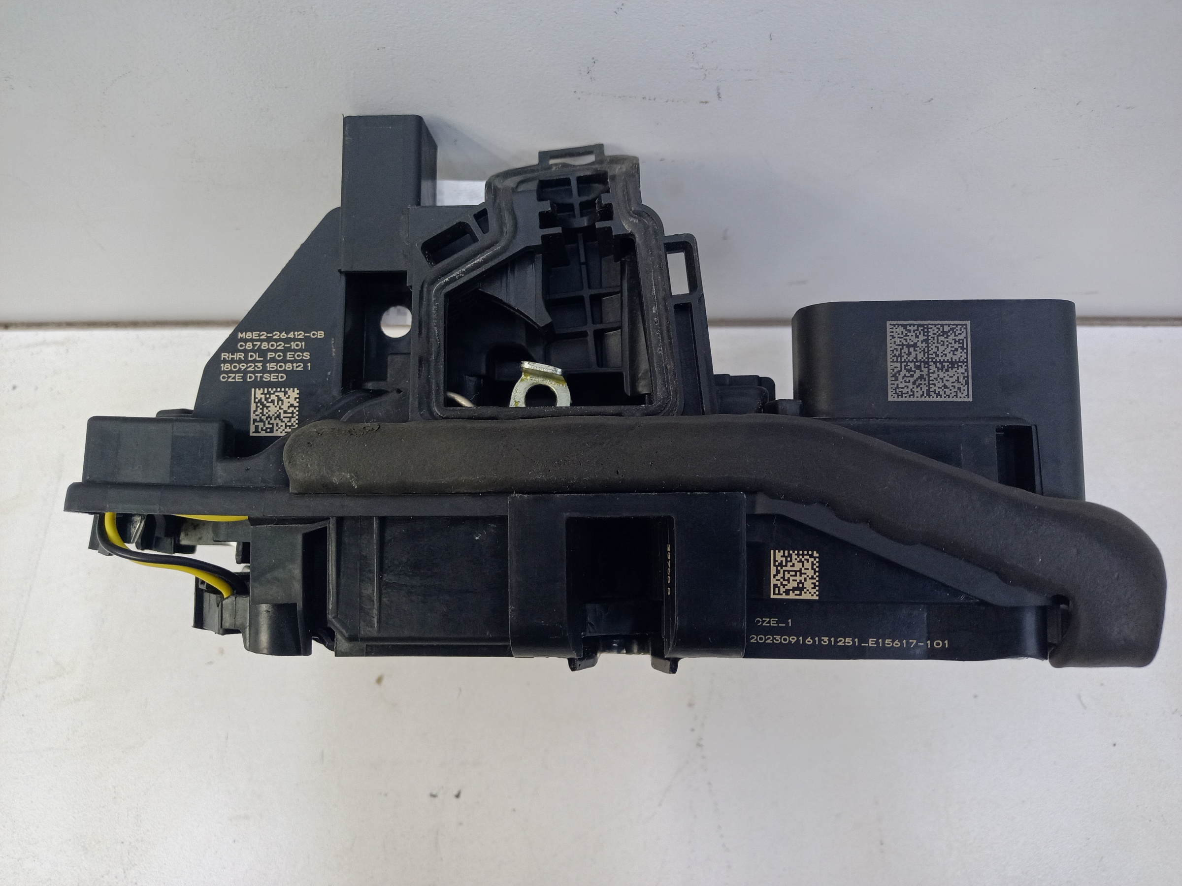 Замок двери задней правой Land Rover Range Rover 5