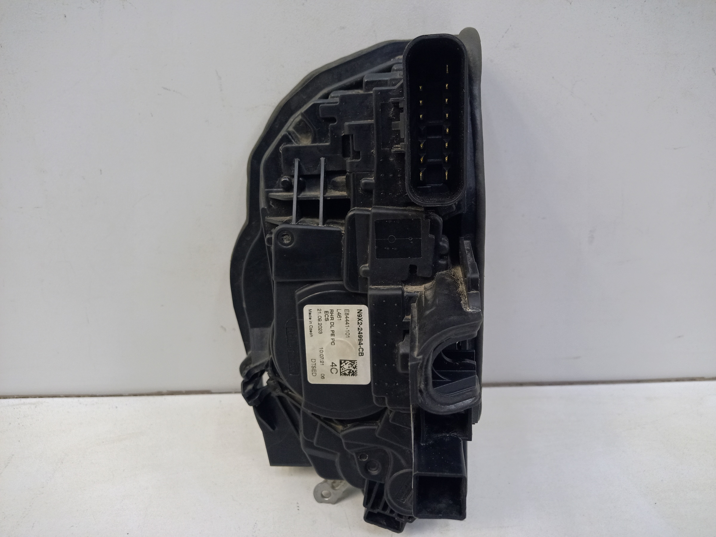 Замок двери задней правой Land Rover Range Rover 5