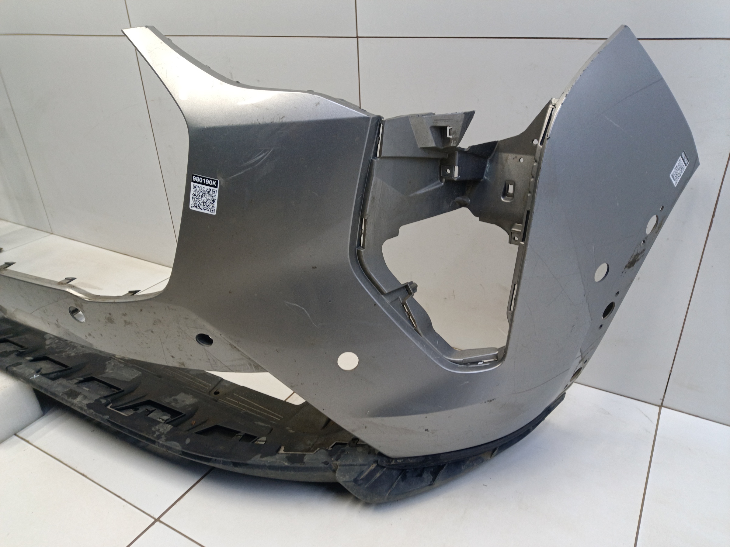 Бампер передний Haval Jolion Restail с отверстиями под накладки