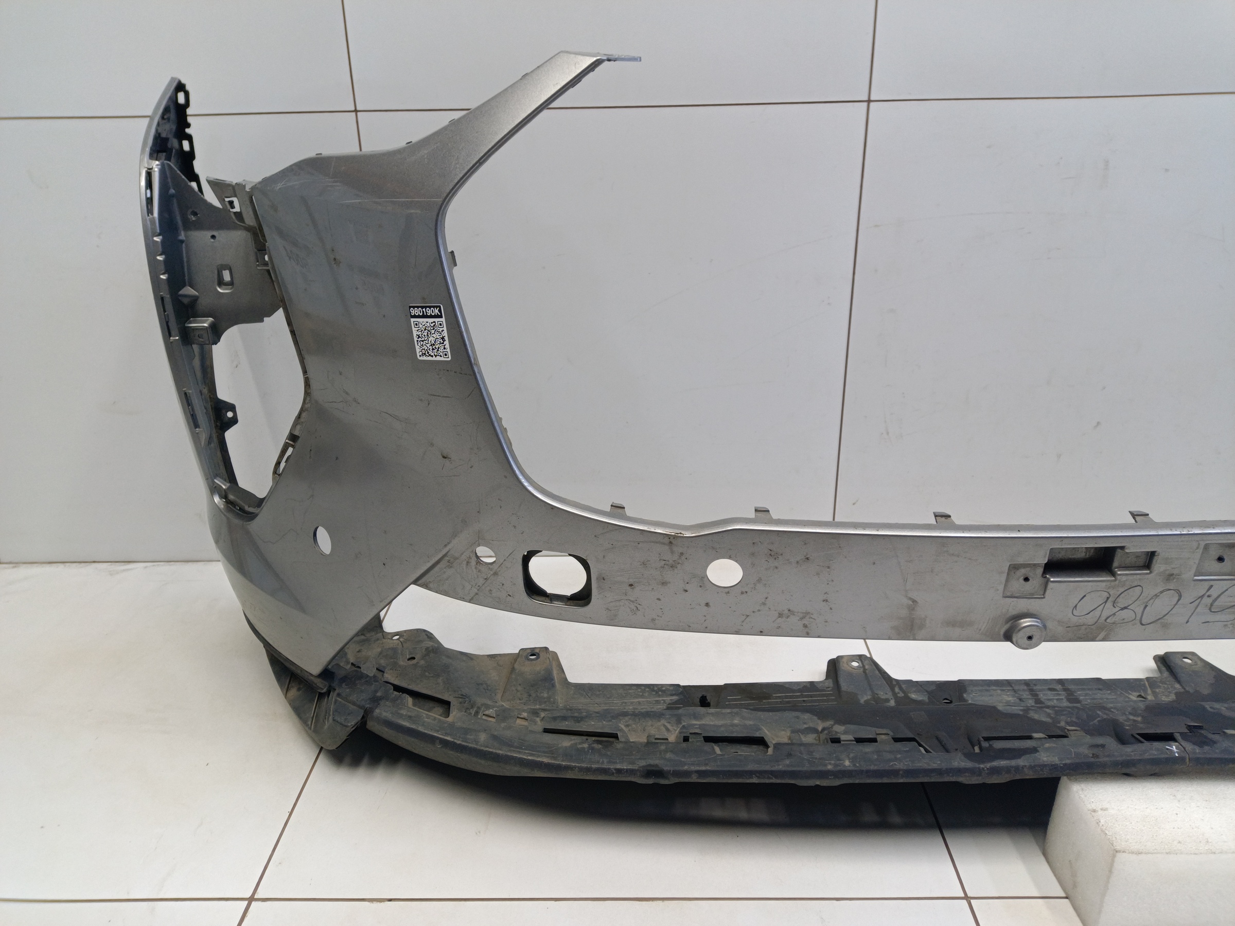 Бампер передний Haval Jolion Restail с отверстиями под накладки