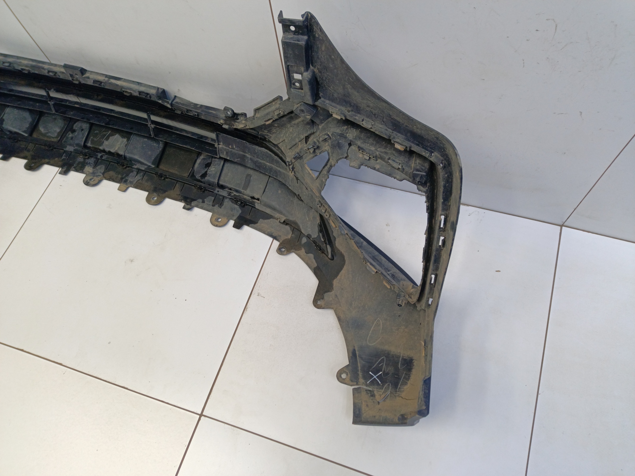 Юбка переднего бампера Geely Okavango 1 Restail