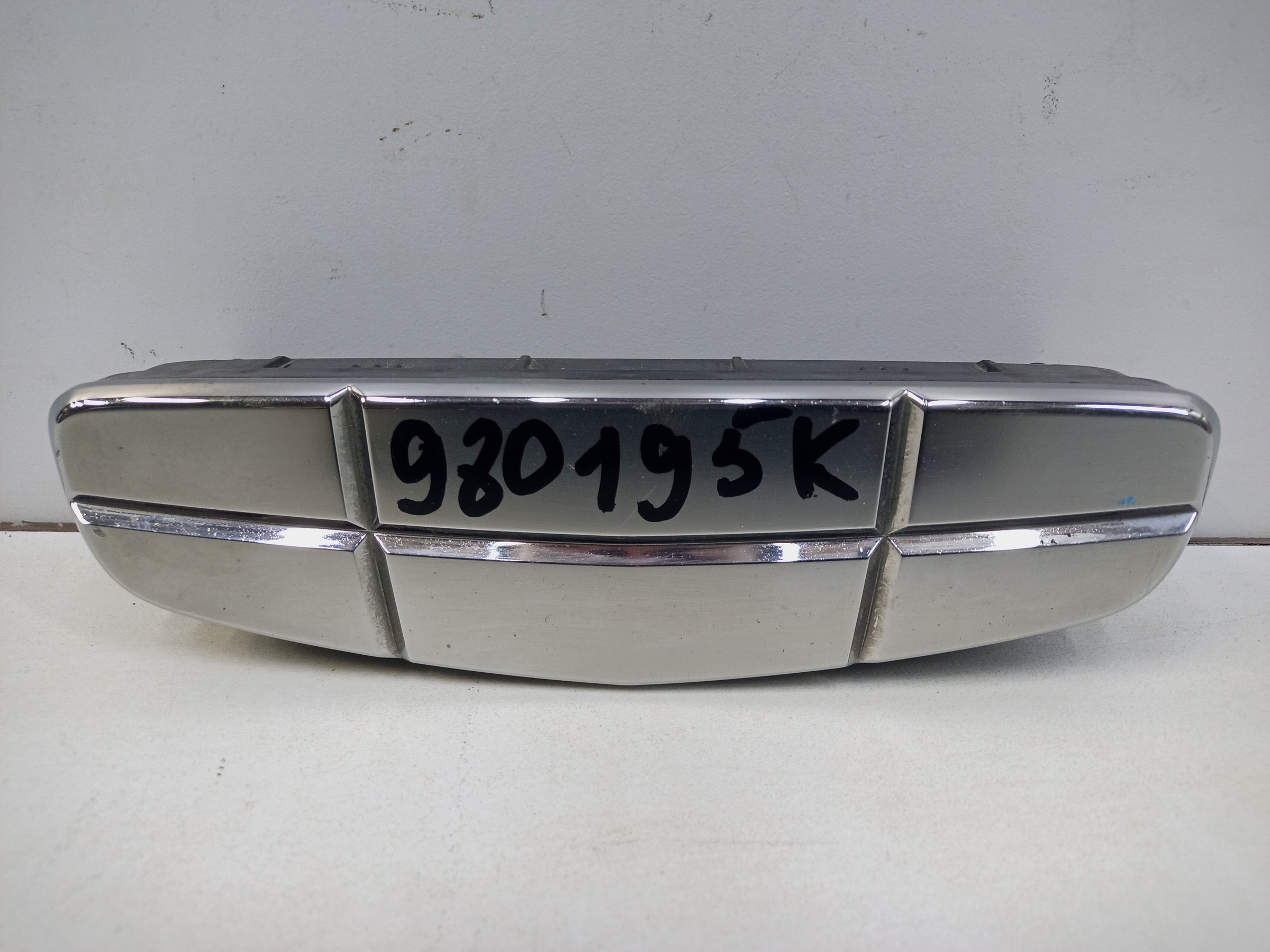 Эмблема Geely Preface