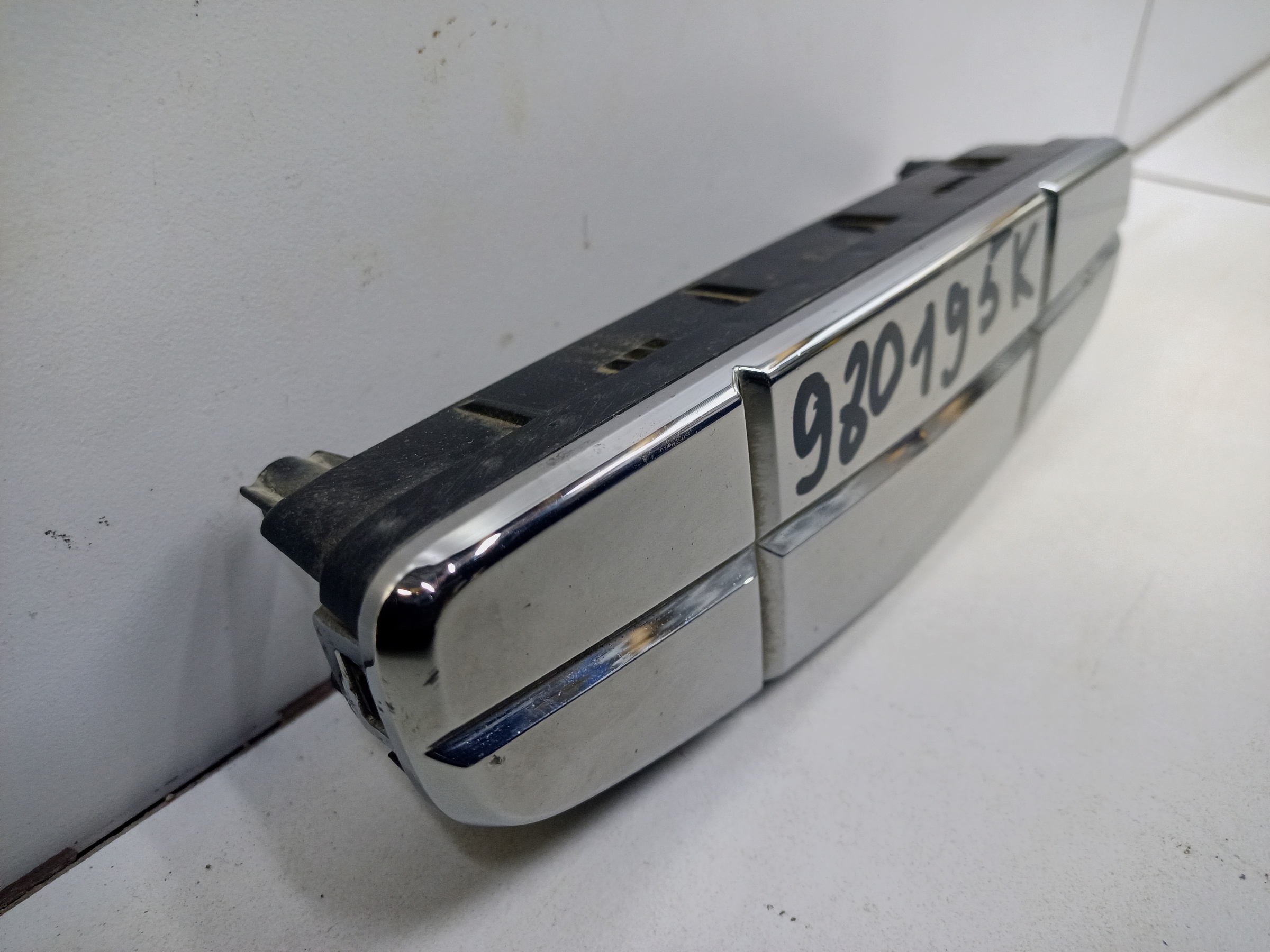 Эмблема Geely Preface