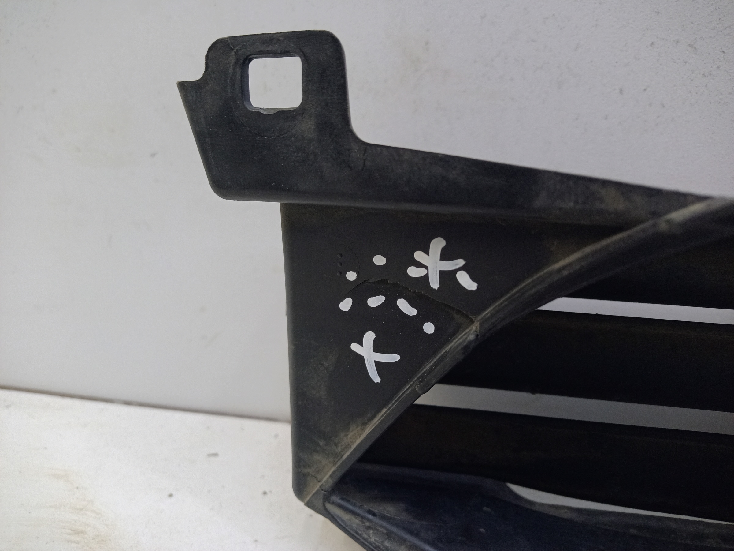 Жалюзи воздуховода нижние BMW X3 G01