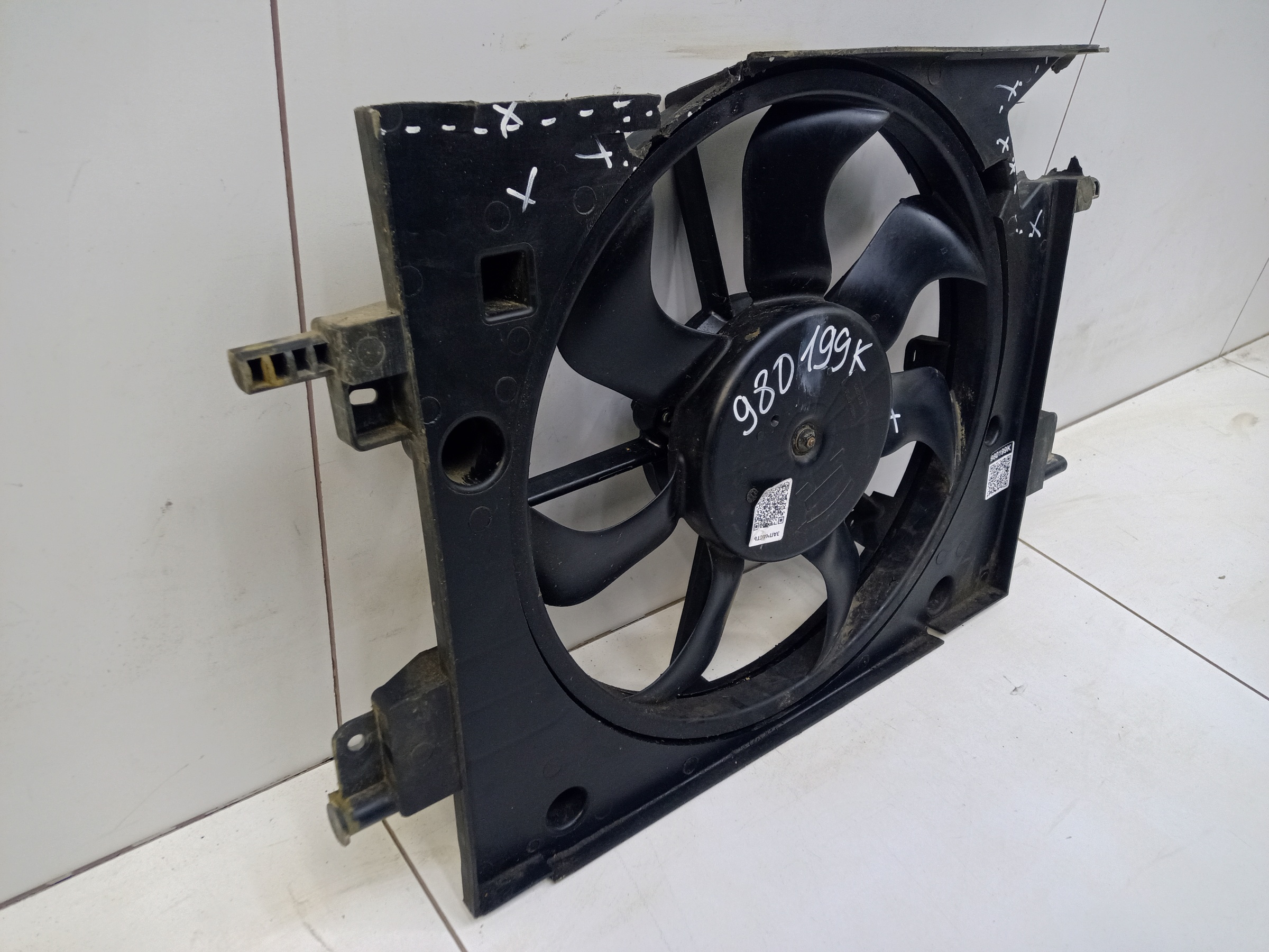 Диффузор вентилятора радиатора Lada Largus