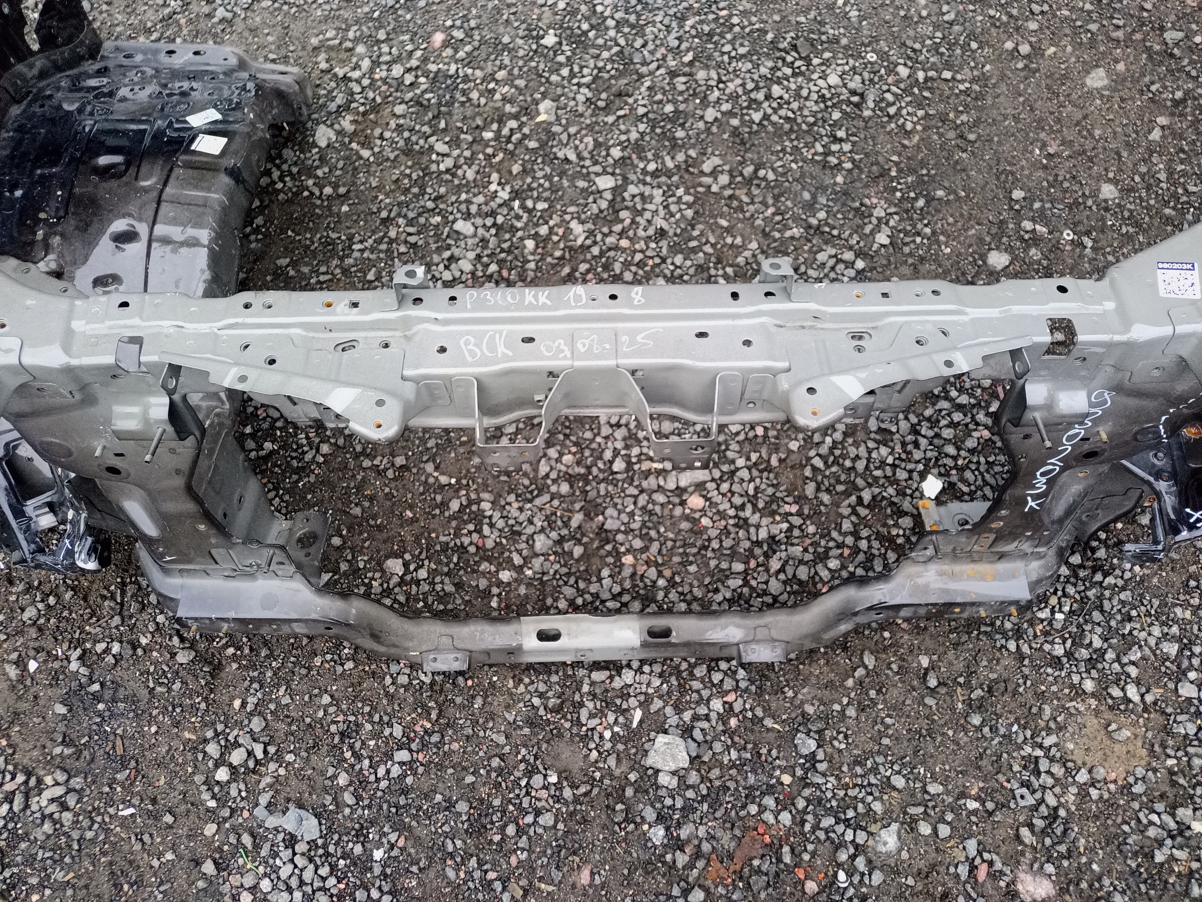 Панель передняя Tank 500