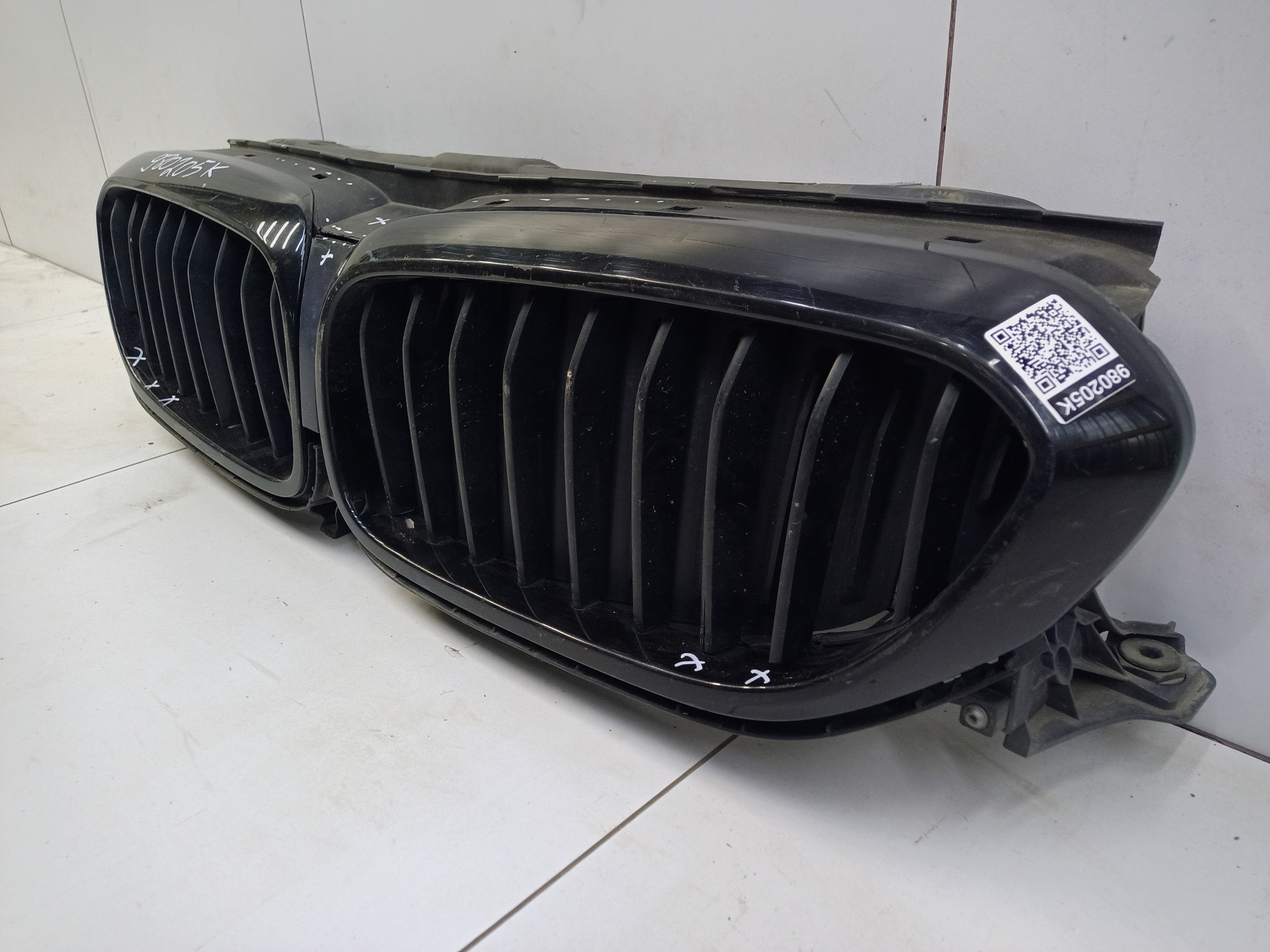 Жалюзи решетки радиатора BMW 5er G30