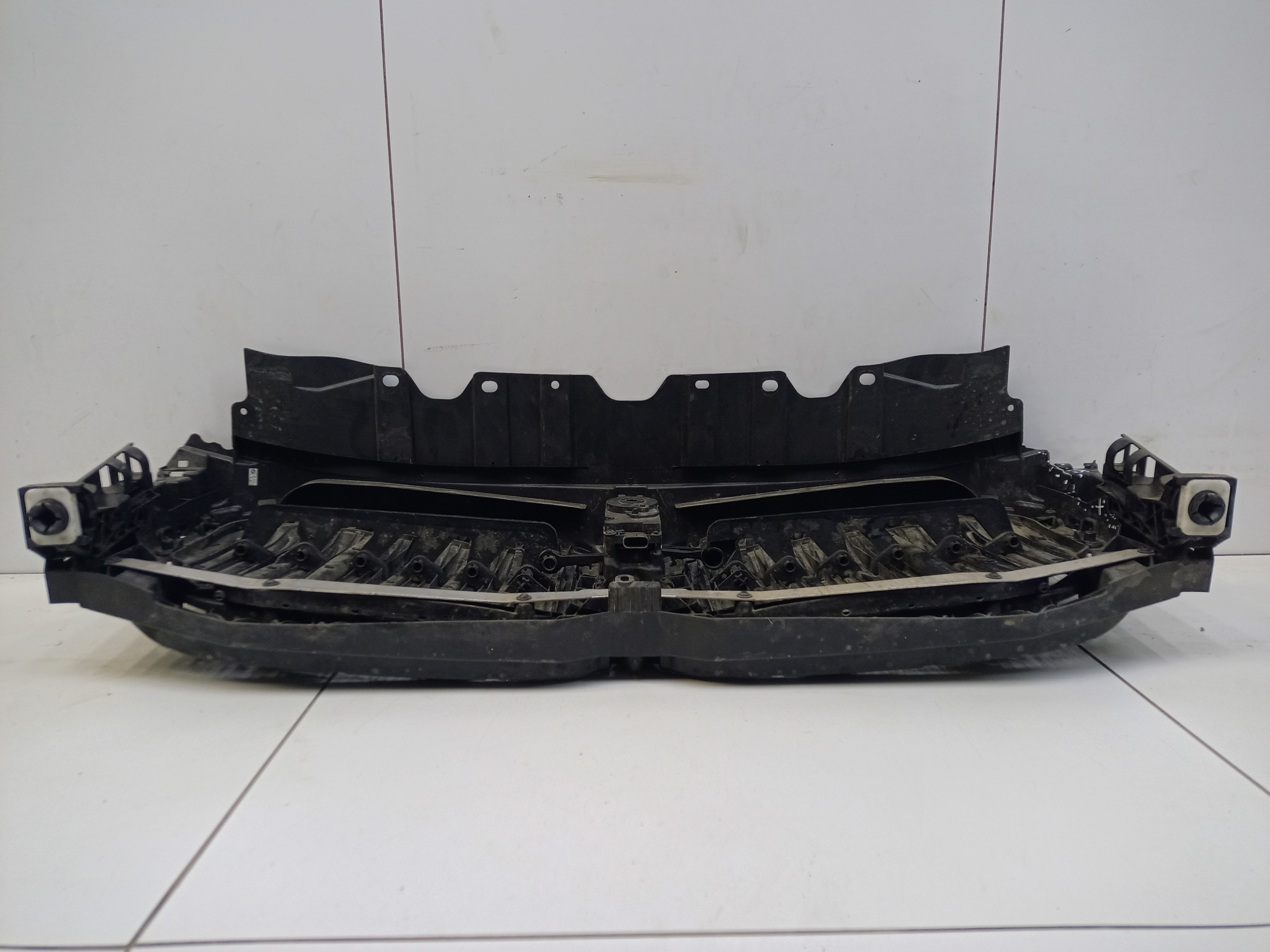 Жалюзи решетки радиатора черные BMW X5 G05