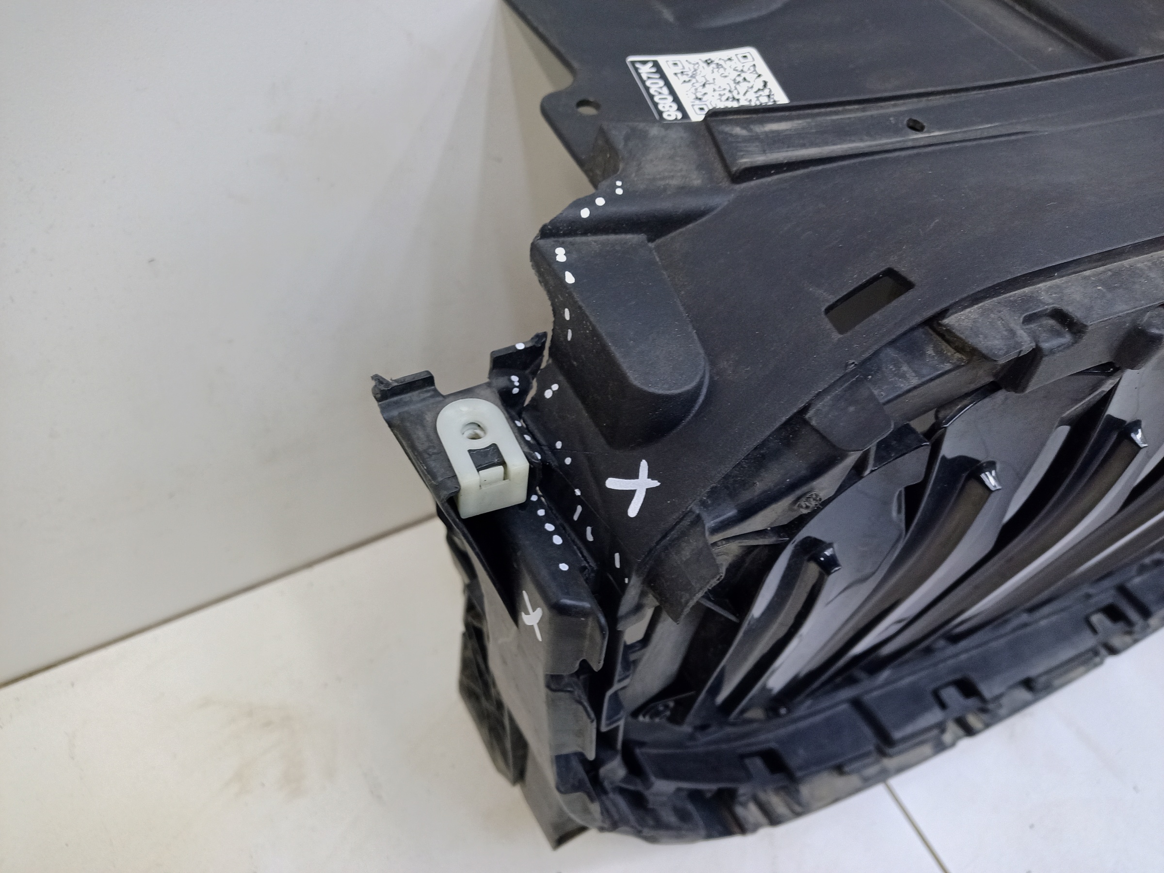 Жалюзи решетки радиатора черные BMW X5 G05