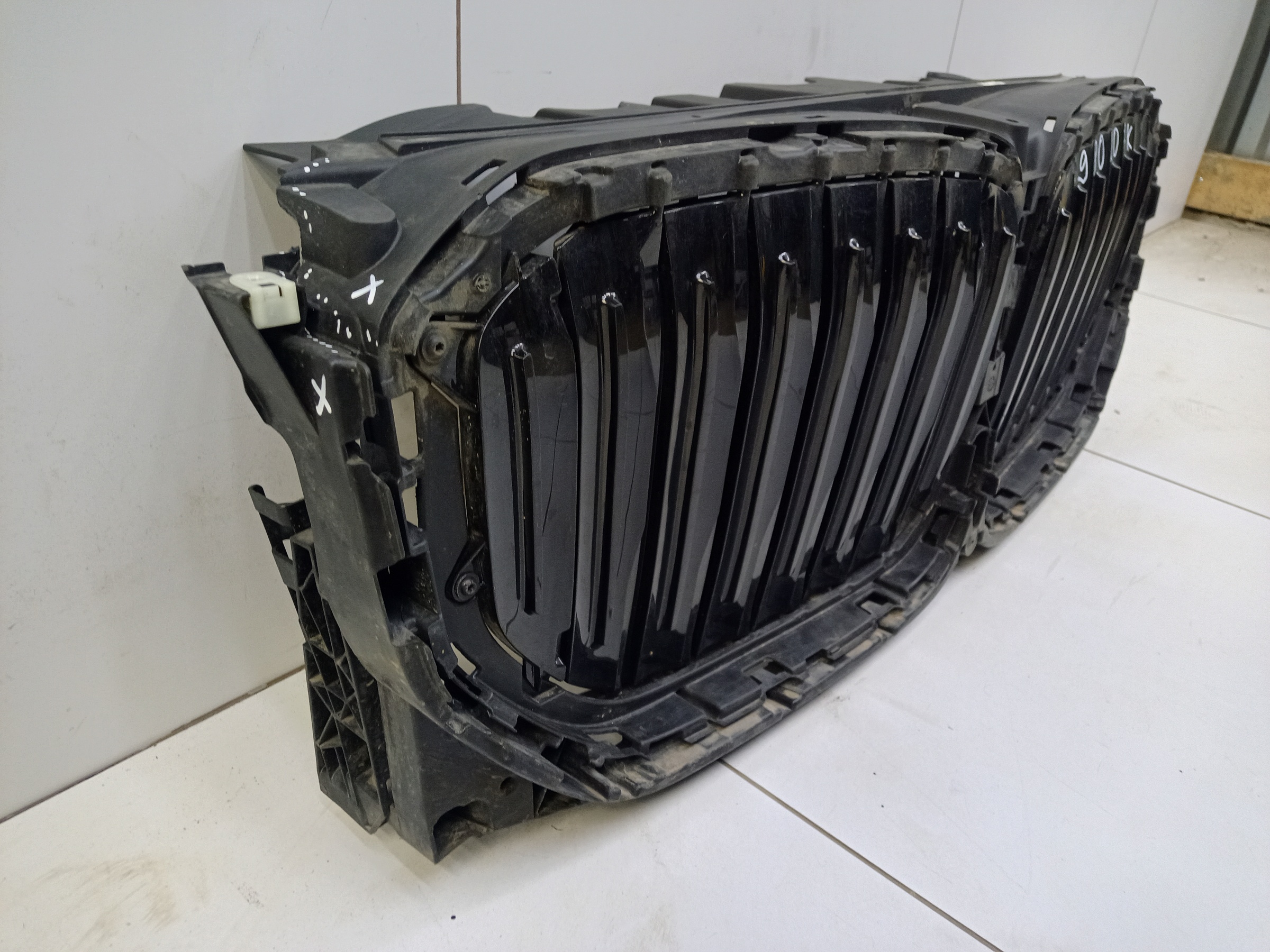 Жалюзи решетки радиатора черные BMW X5 G05