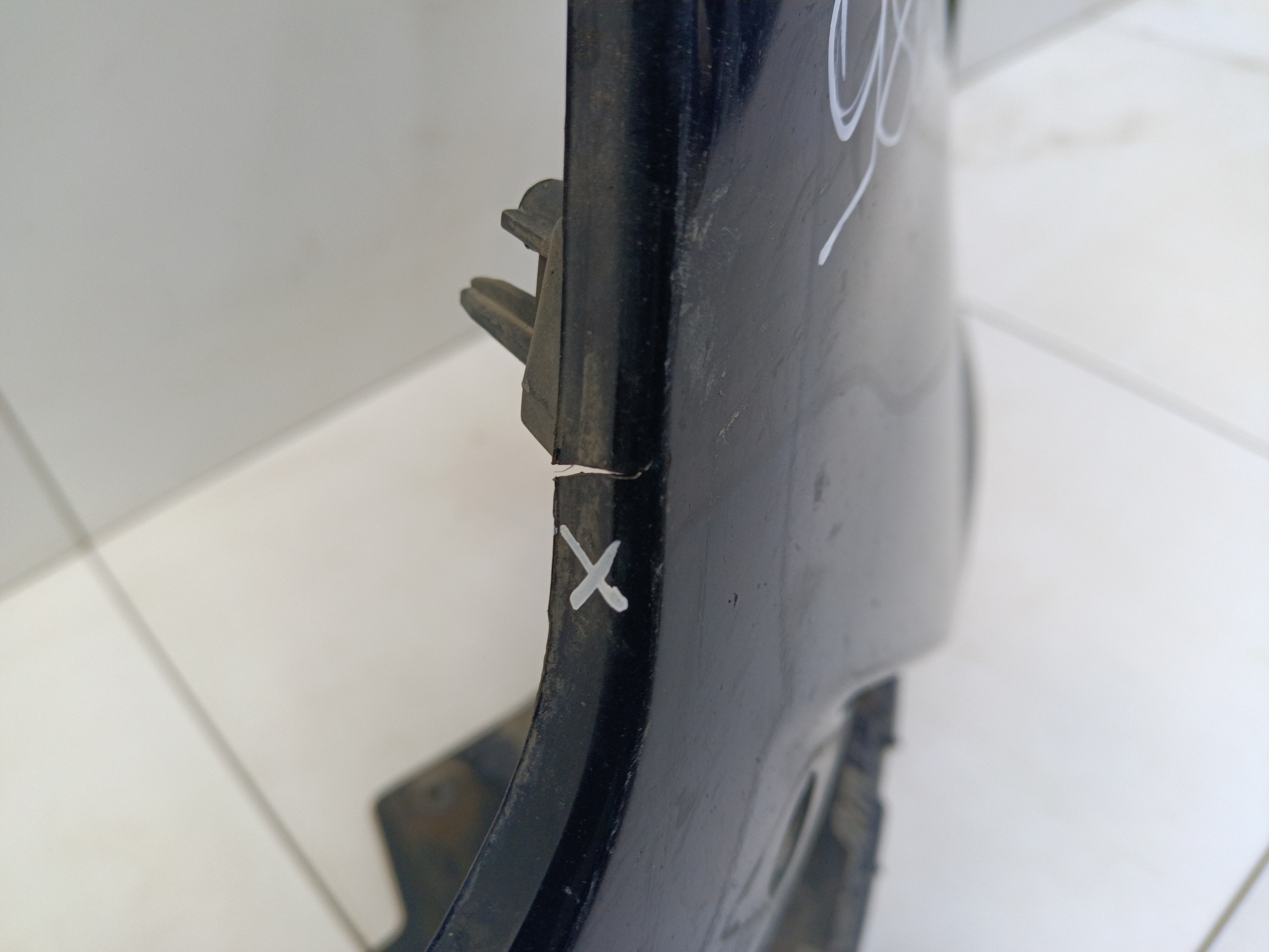 Бампер передний Haval Jolion Restail с отверстиями под накладки