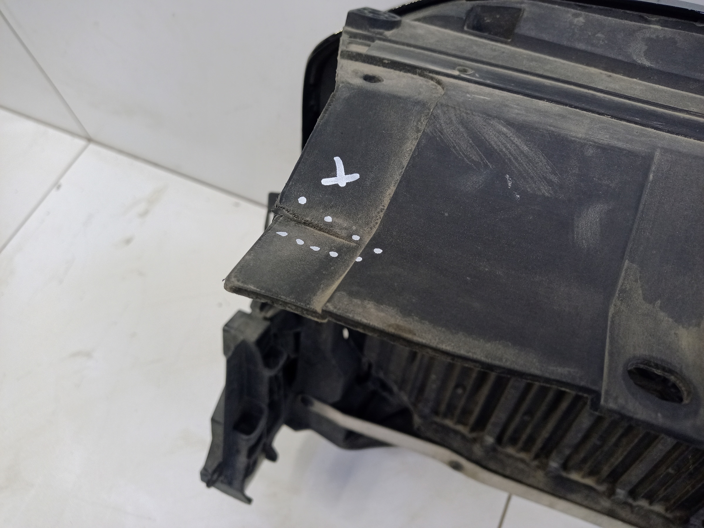 Жалюзи решетки радиатора черные BMW X7 G07