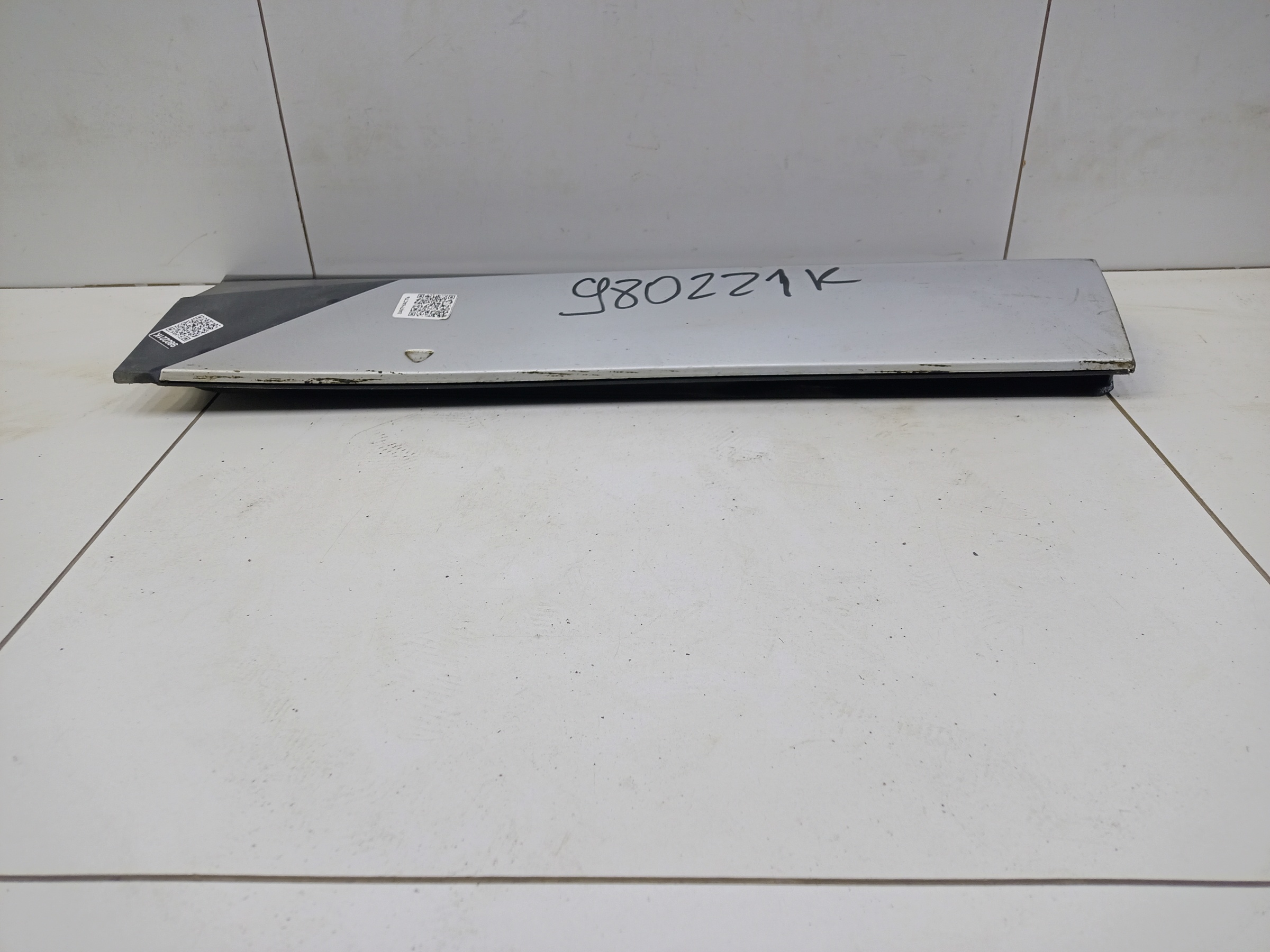 Накладка двери задней правой Volkswagen Tiguan 2