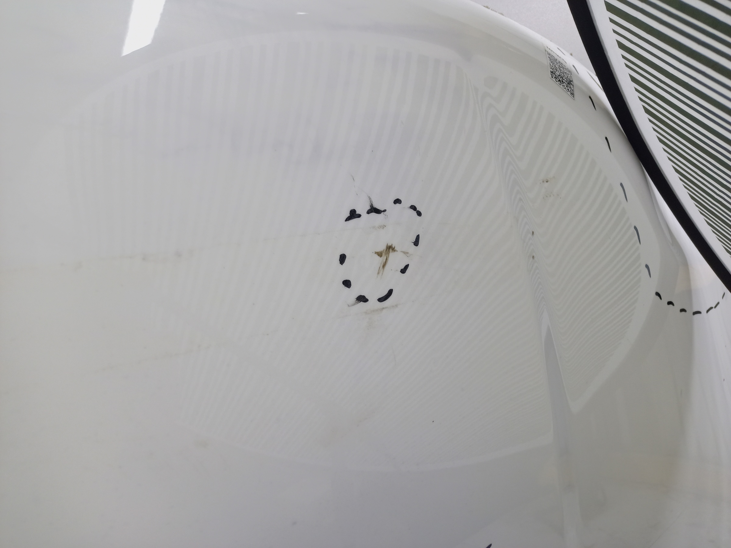 Капот Geely Coolray