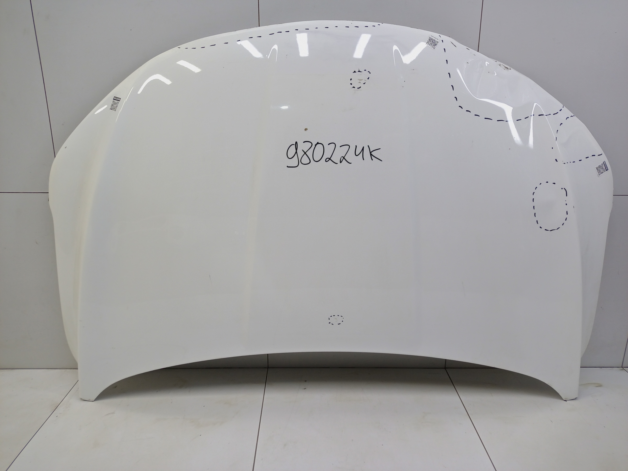 Капот Geely Coolray