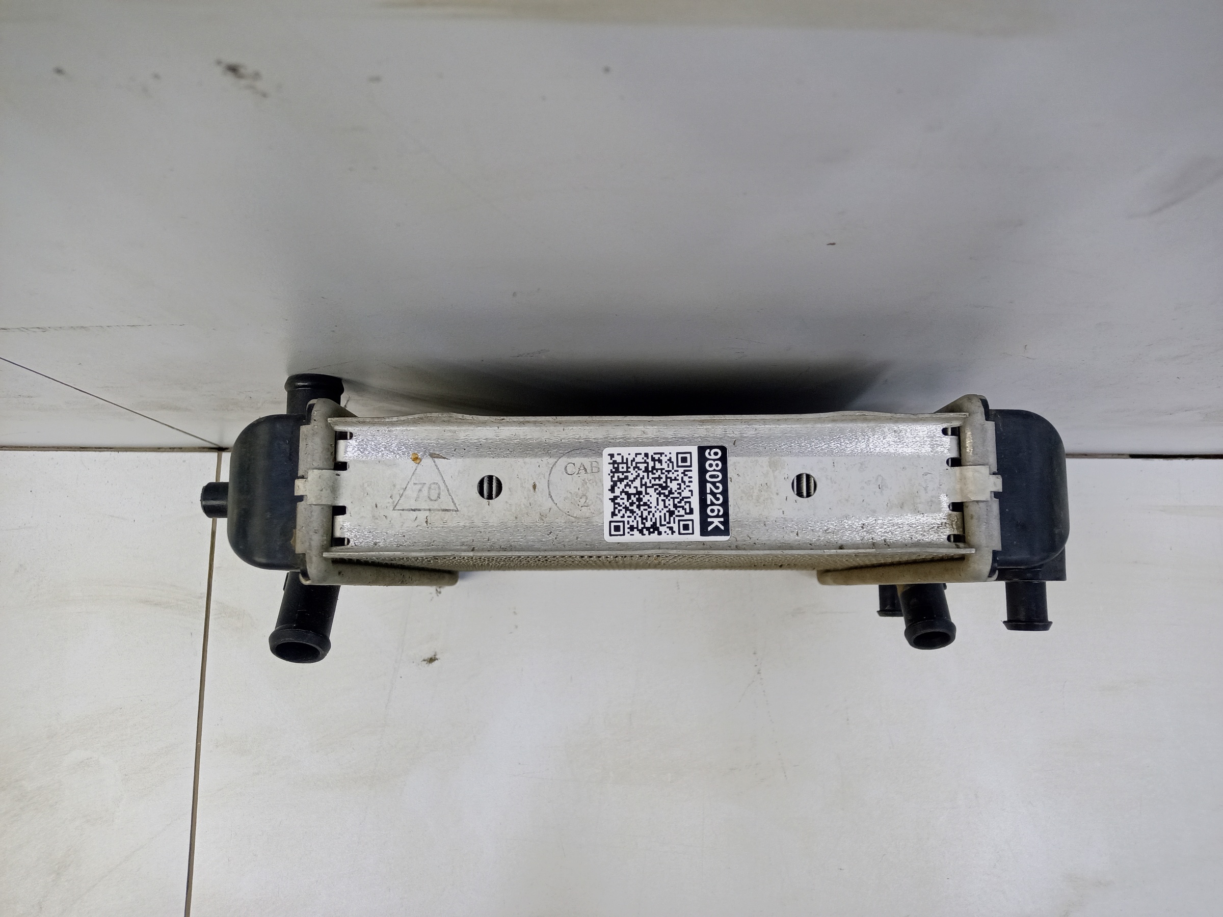 Радиатор охлаждения двигателя дополнительный правый Audi RS5 2