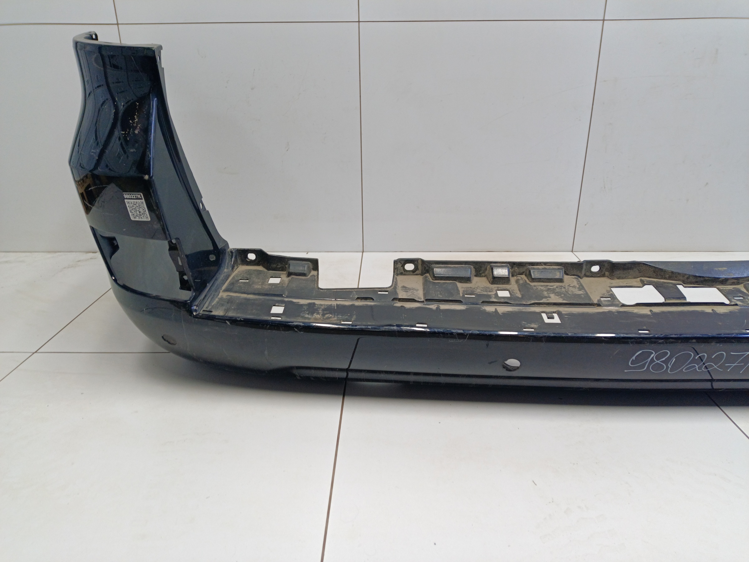 Бампер задний Toyota Land Cruiser 200 Restail 2