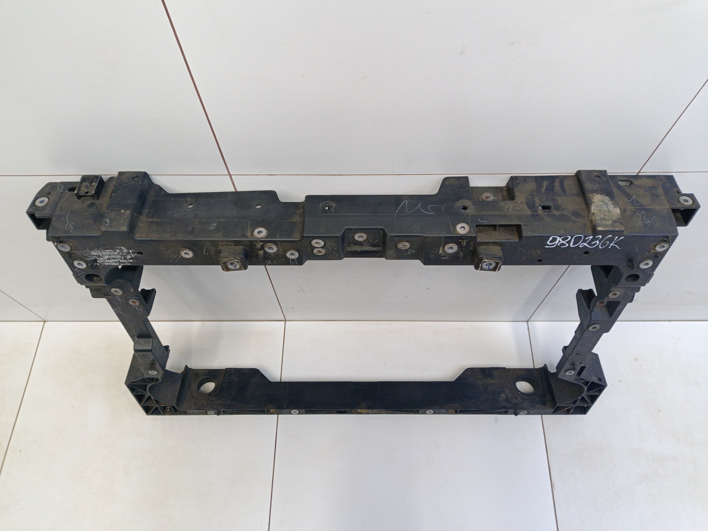 Панель передняя Geely Coolray