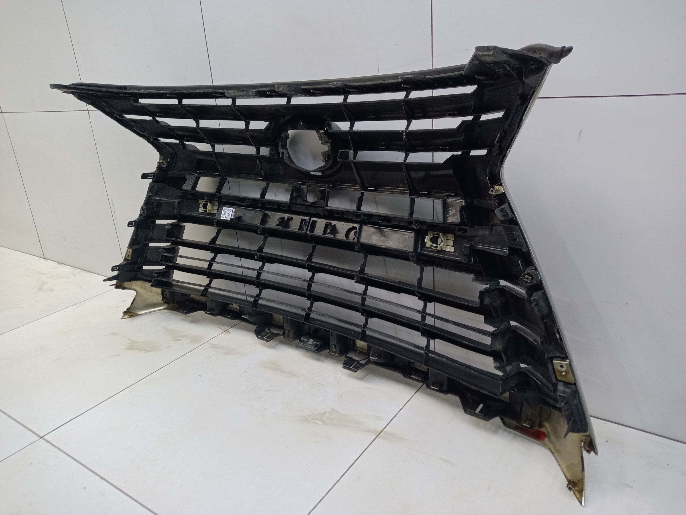 Решетка радиатора Lexus LX 3 Restail 2