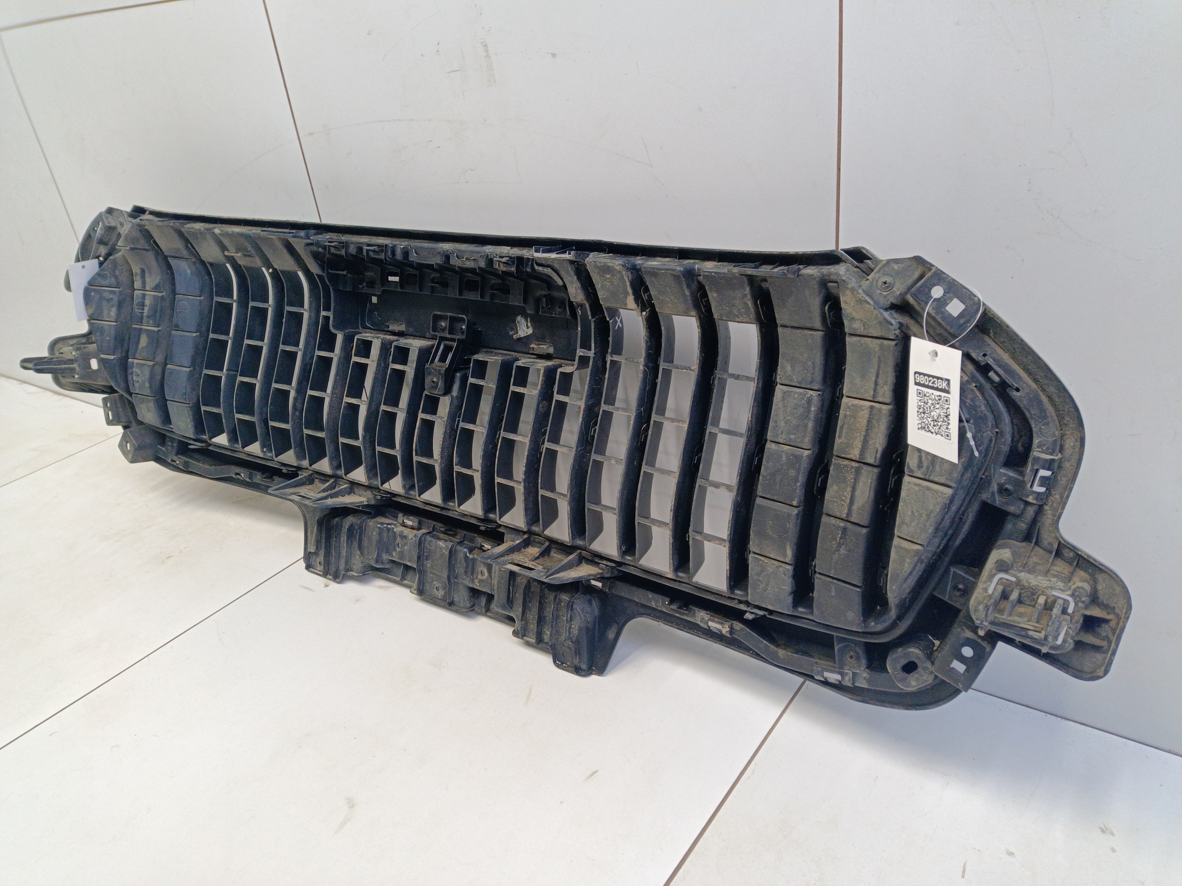 Решетка радиатора Haval Jolion Restail под камеру