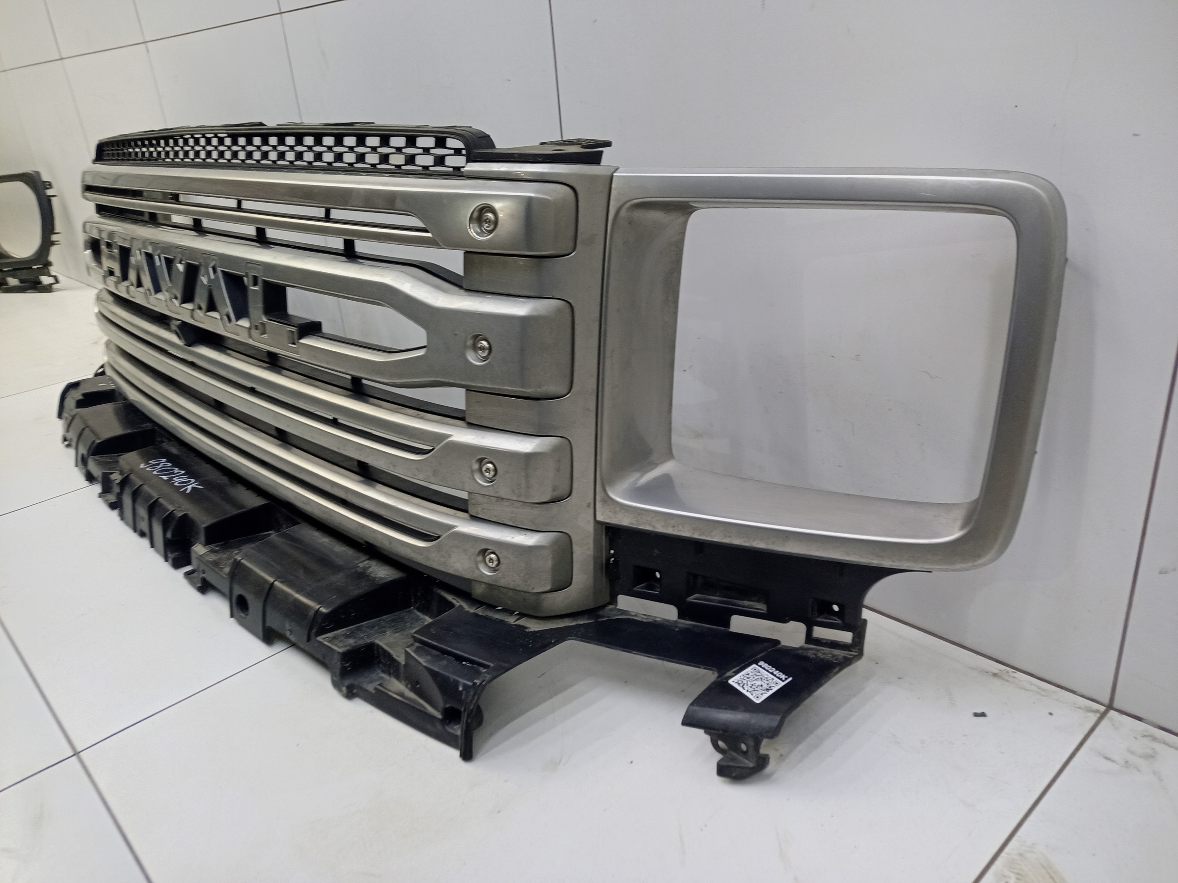 Решетка радиатора Haval H9 2